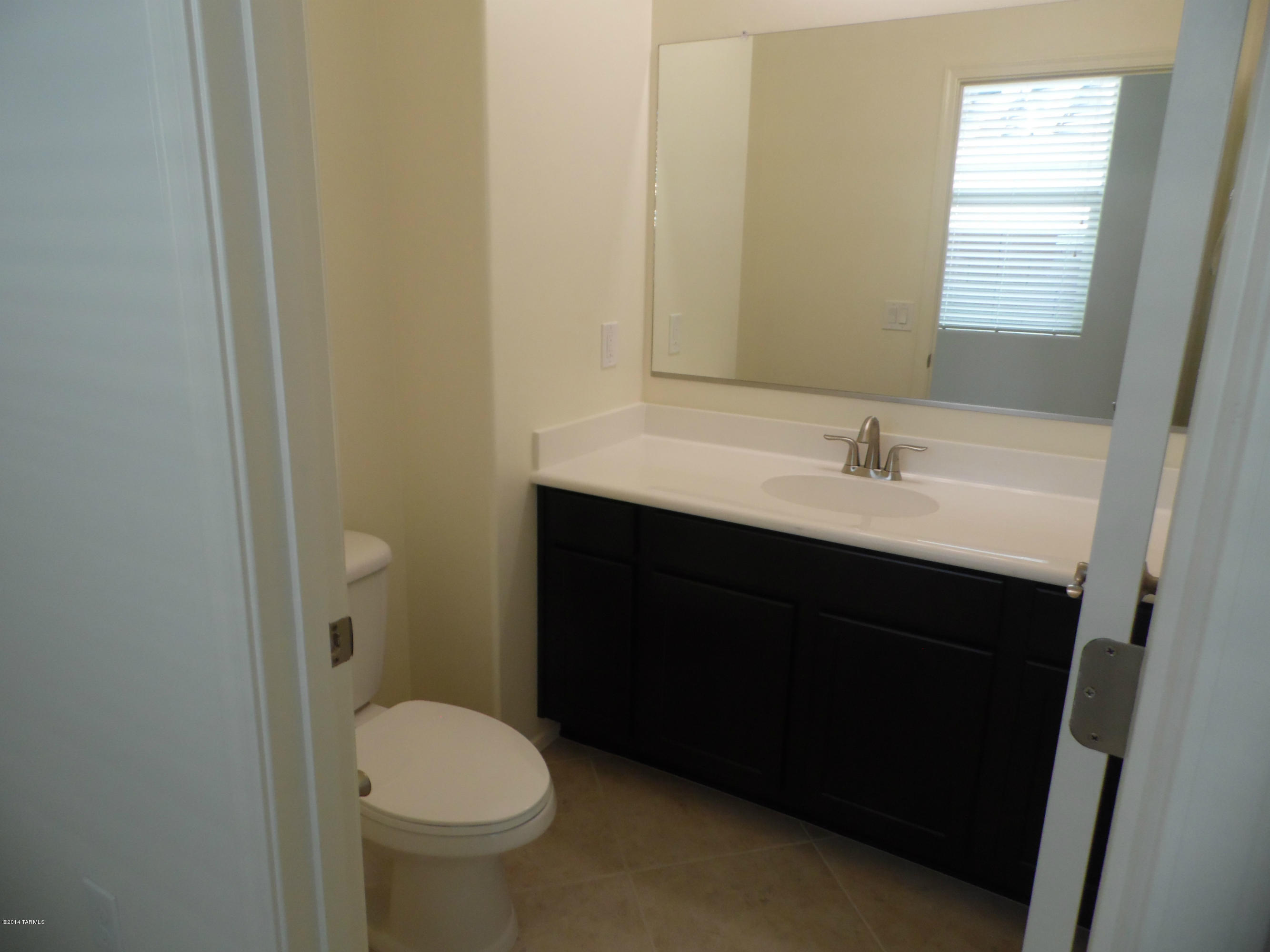 Interstate 10 and Kolb Road - Residential