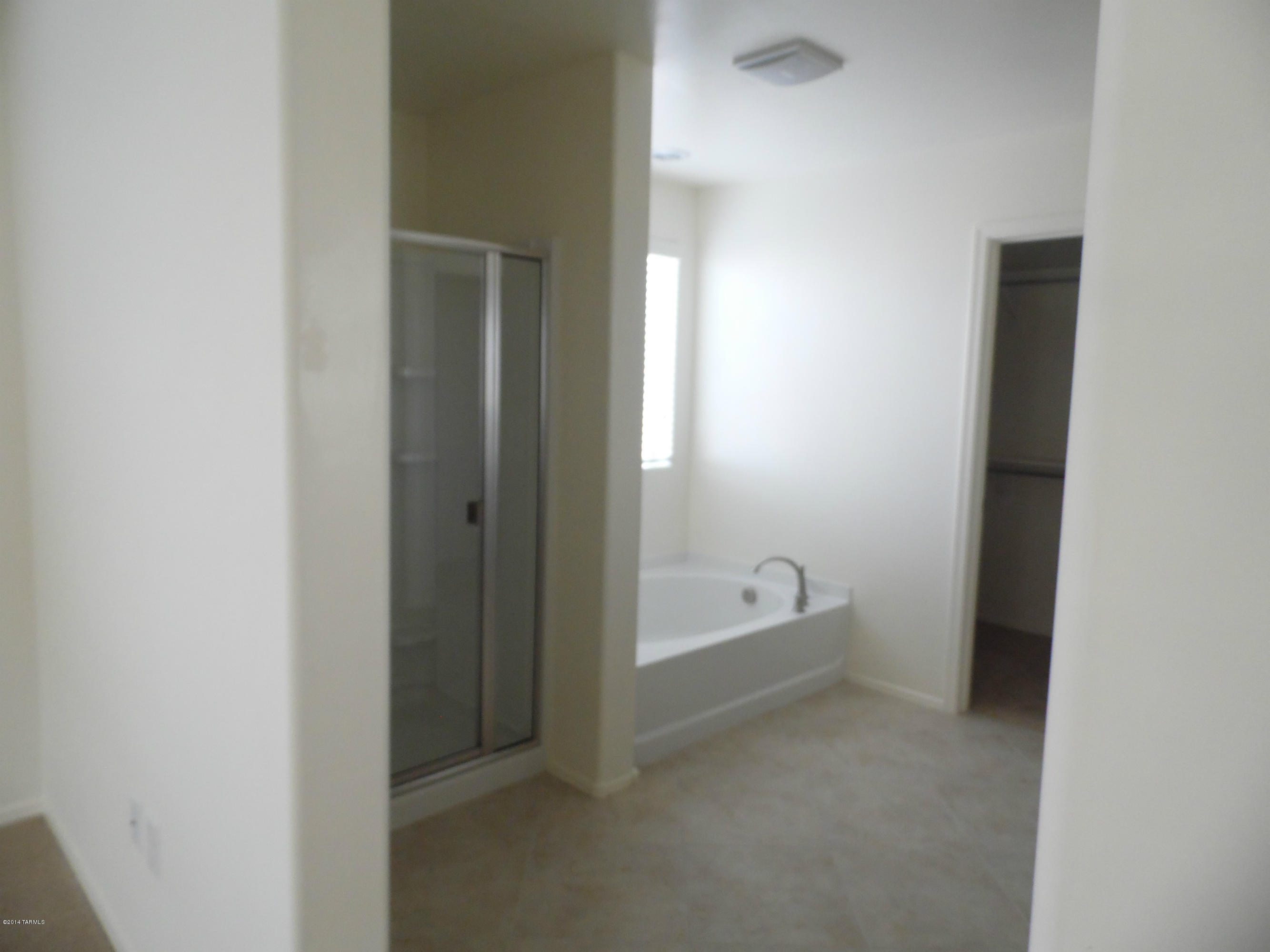 Interstate 10 and Kolb Road - Residential