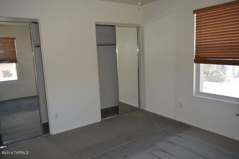 Riverhaven (1-373) - Residential Lease