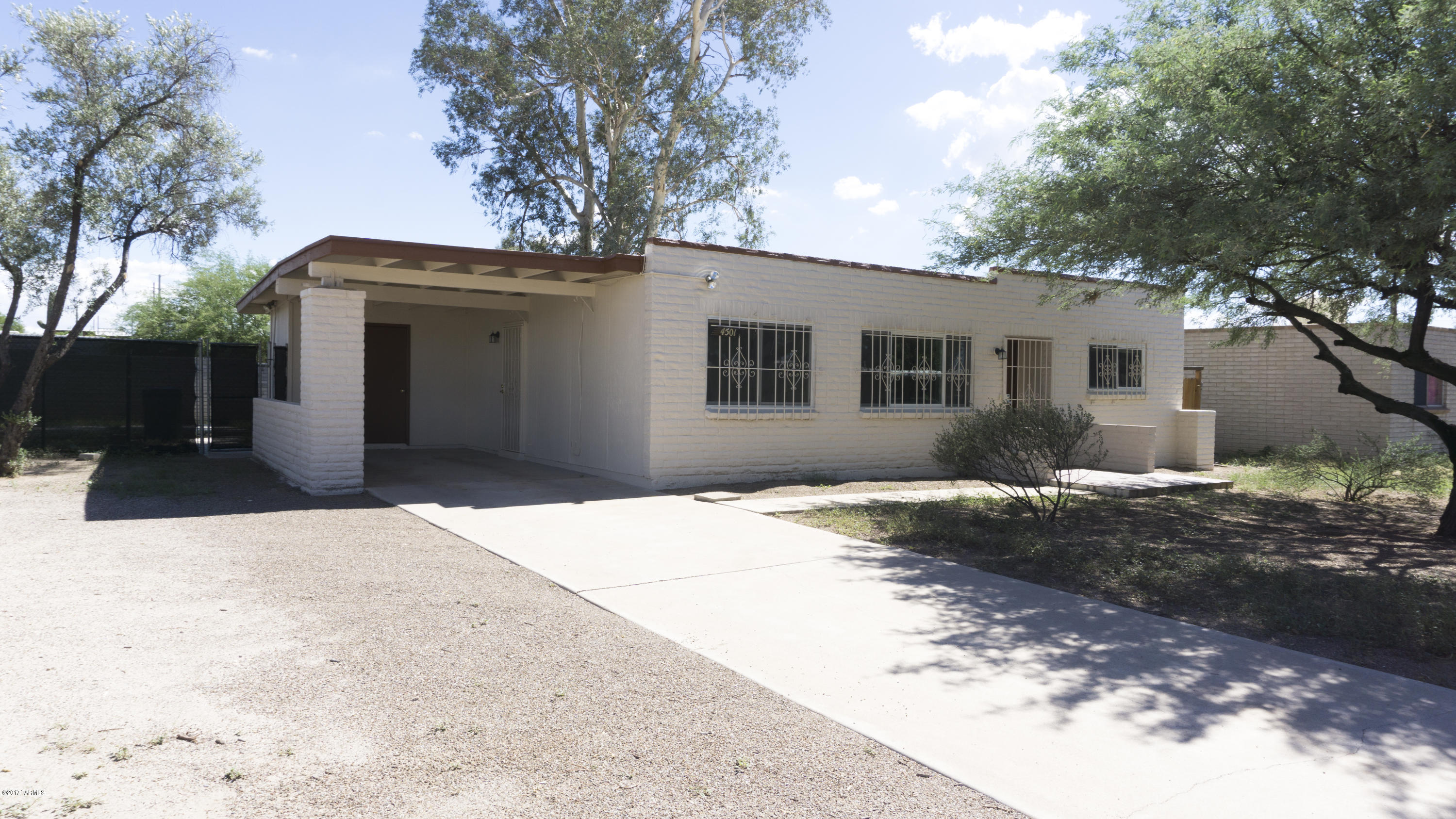 Casas Del Oeste(1-79) - Residential