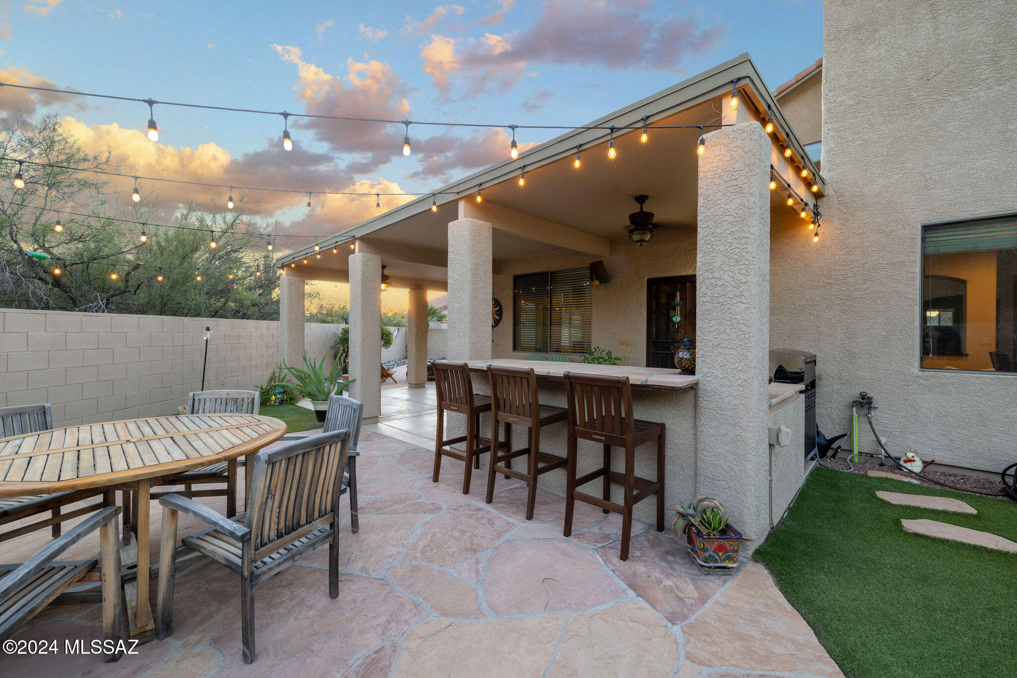 Shadows @ Sabino (1-103) - Residential