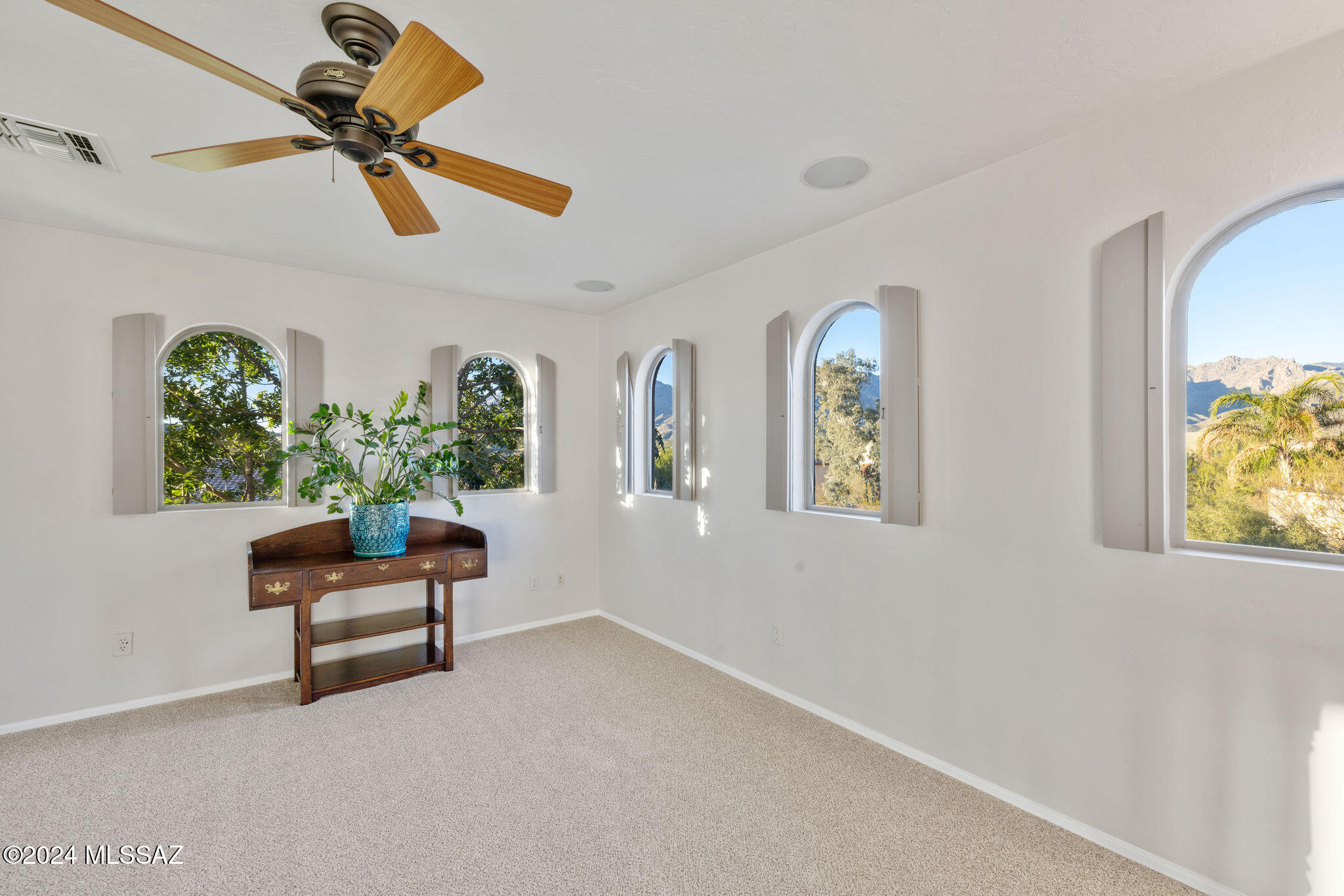 Shadows @ Sabino (1-103) - Residential