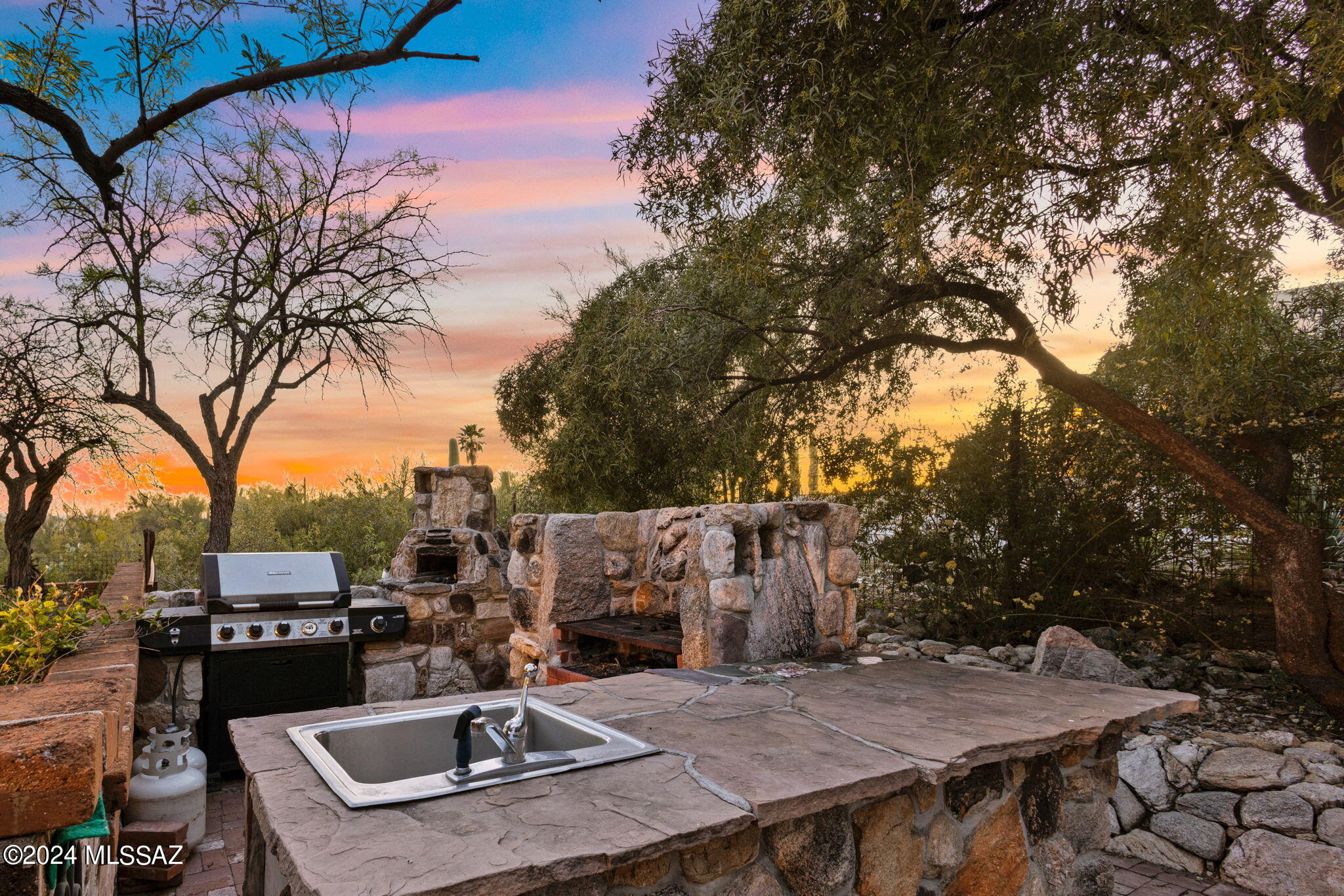 Catalina Foothills Estates NO. 5 - Residential
