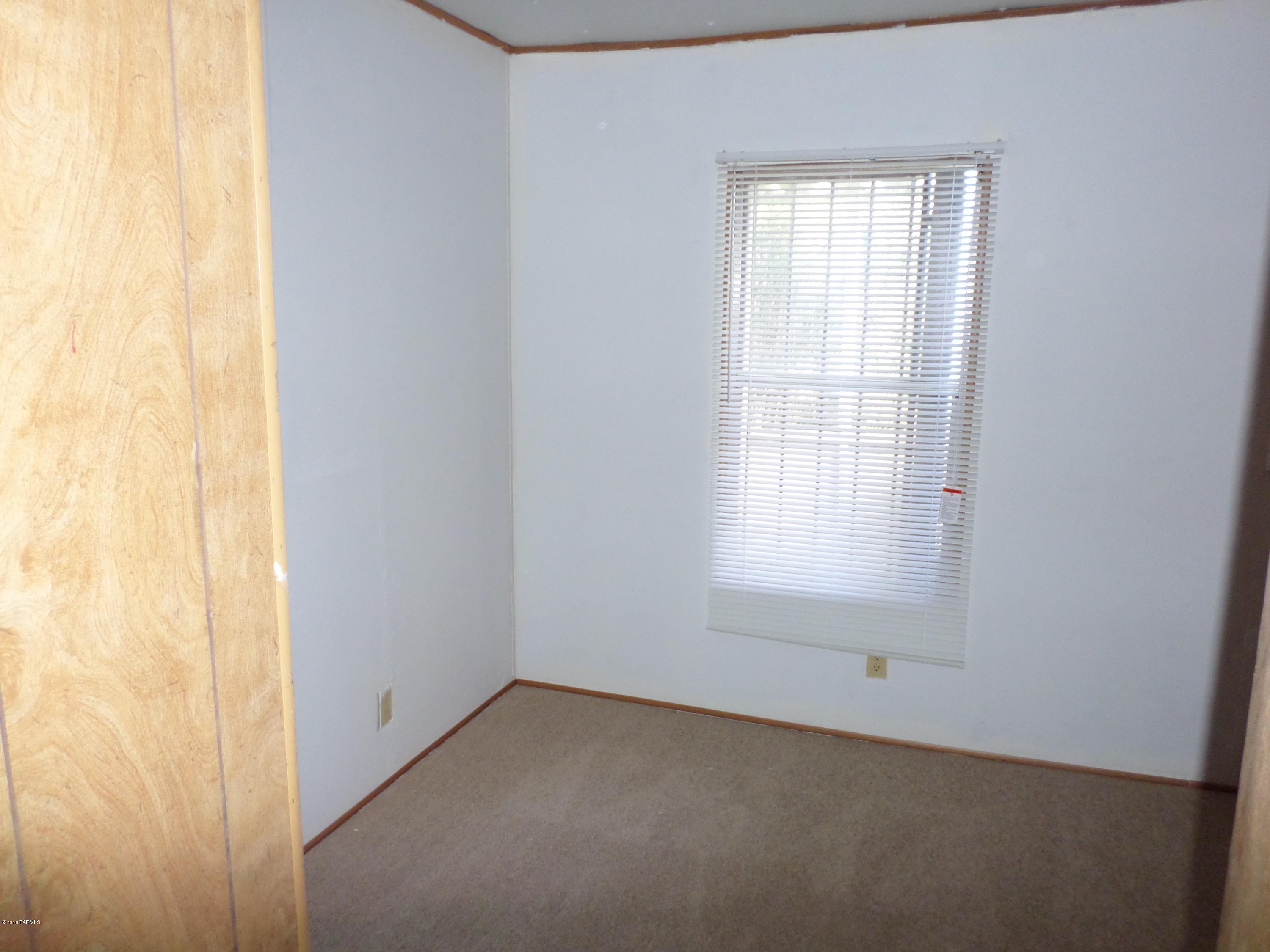 El Sol Acres (1-29) - Residential Lease