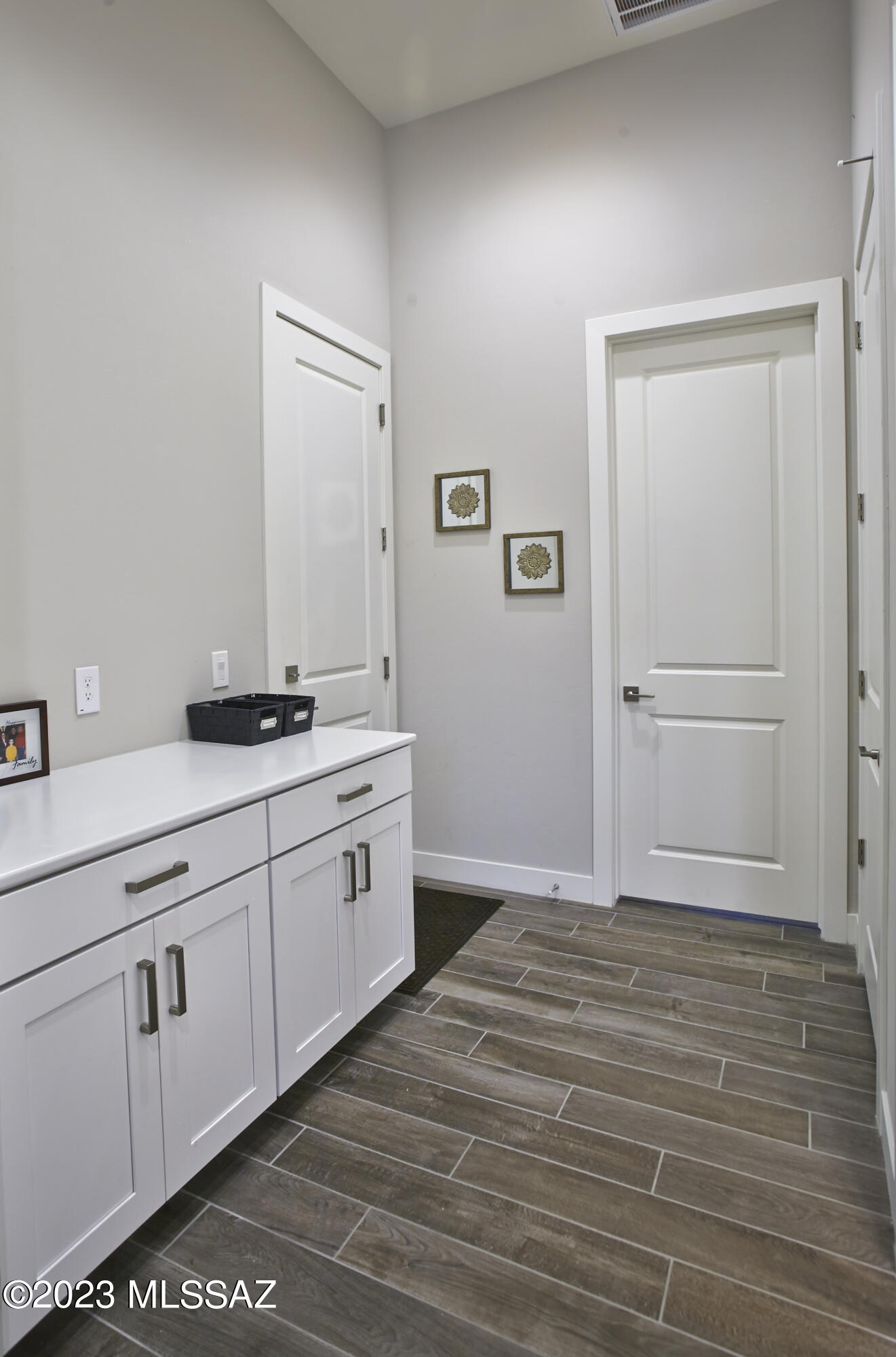 Stone Canyon VIII (486-602) - Residential