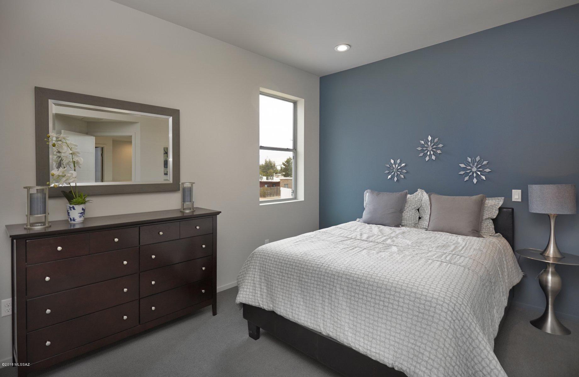Park Modern SQ20171350679 - Residential