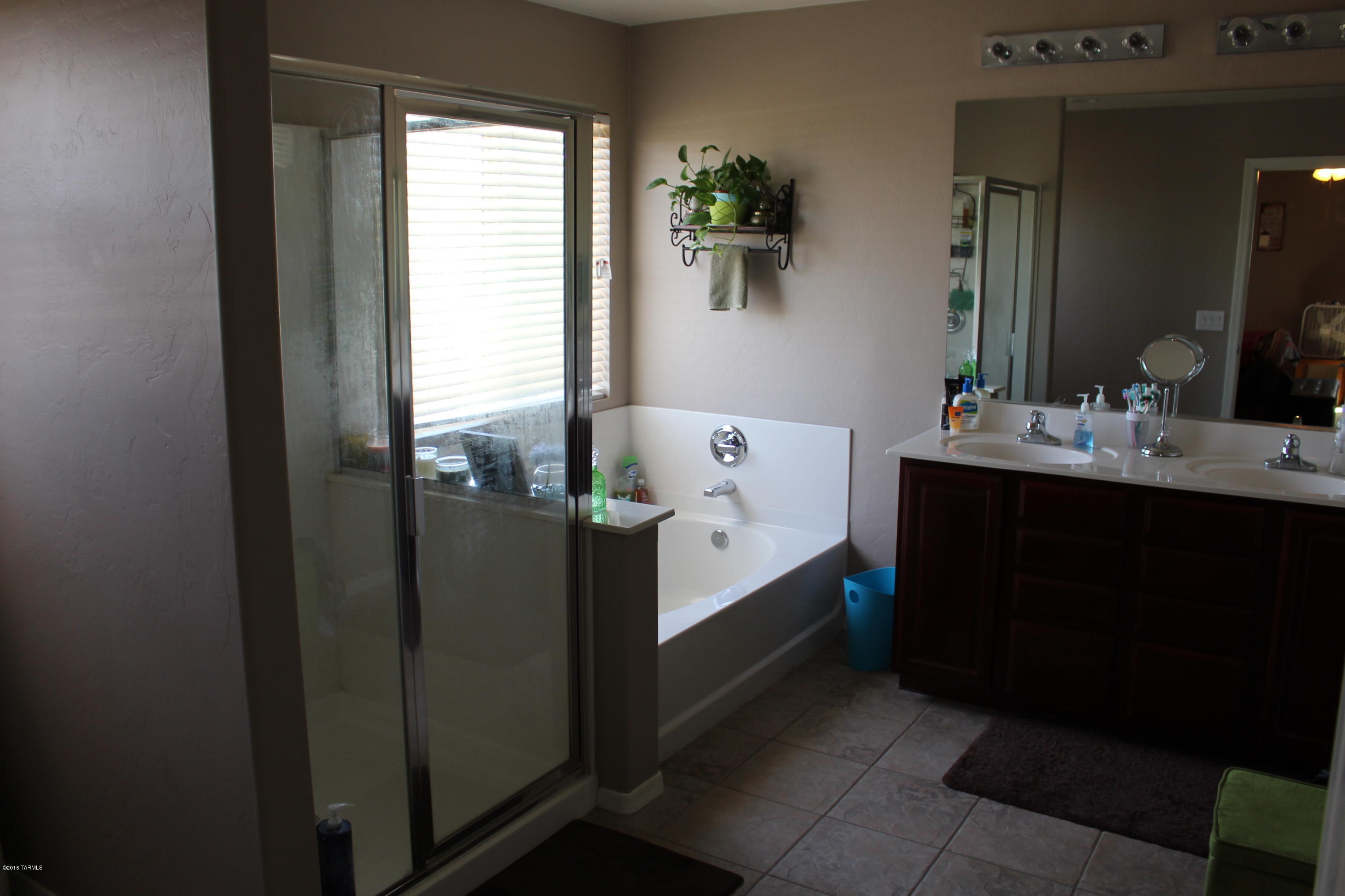 Mariposa Trail - Residential Lease