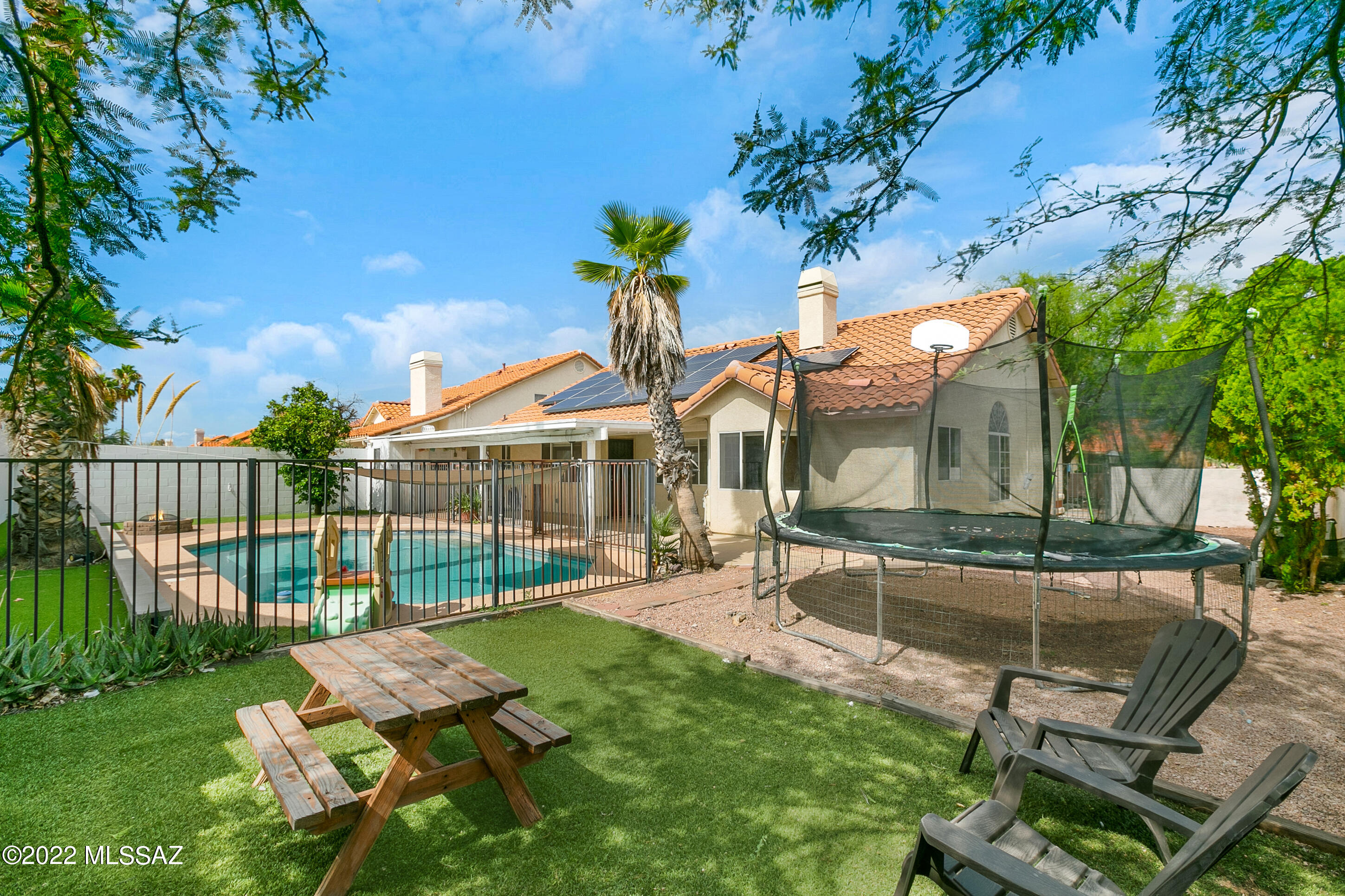 Elliott Homes At Rita Ranch (1-521) - Residential