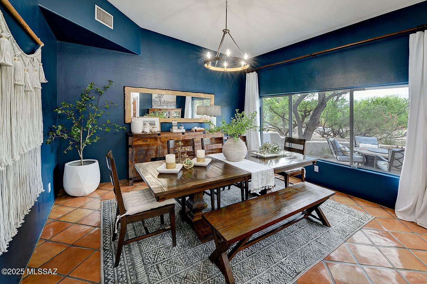 San Domingo  (129-164) - Residential