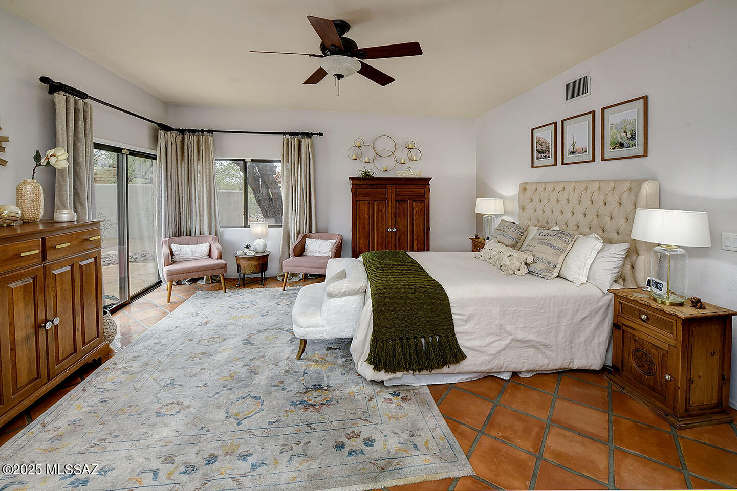 San Domingo  (129-164) - Residential