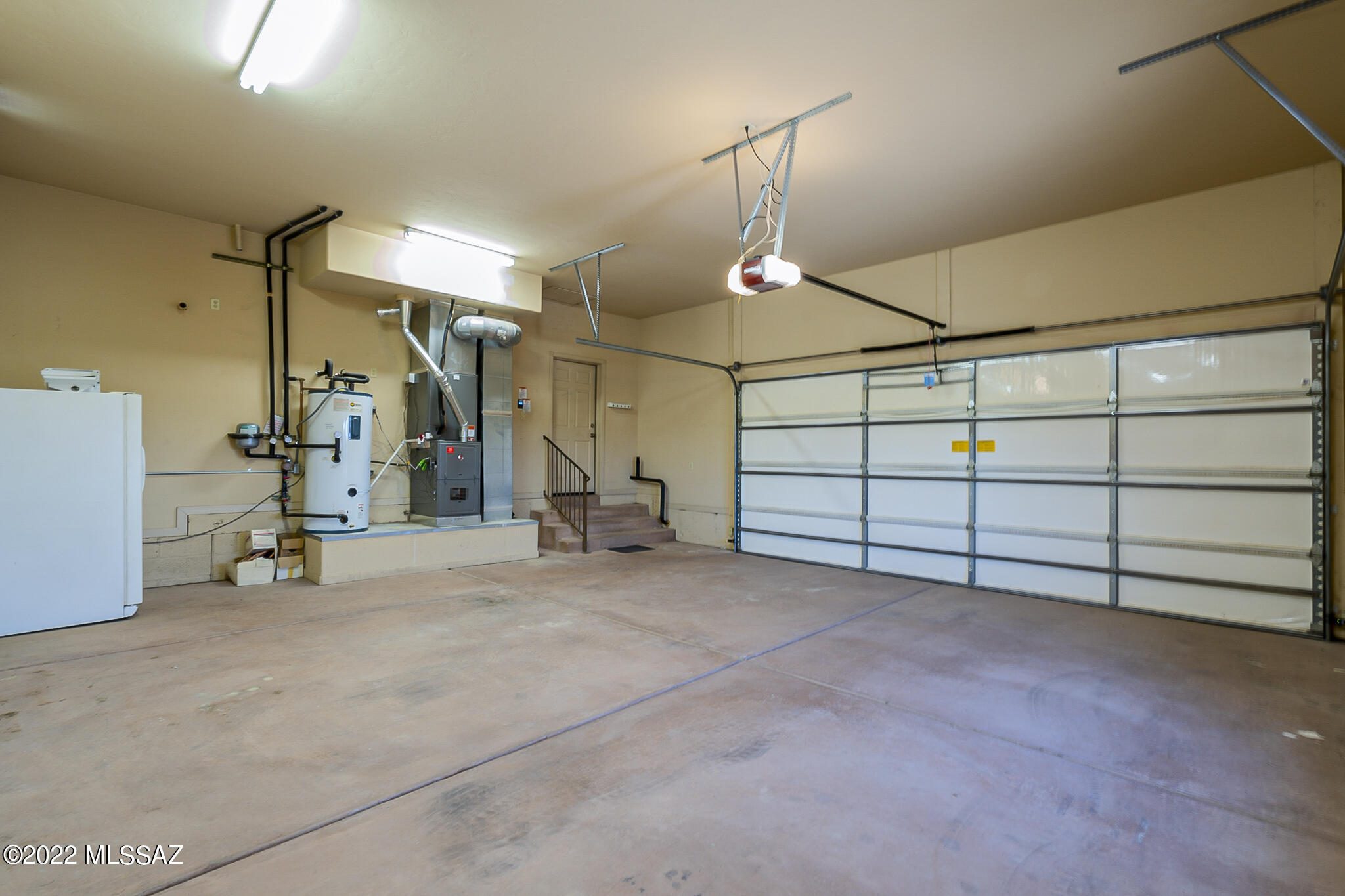 Unsubdivided - Residential Lease