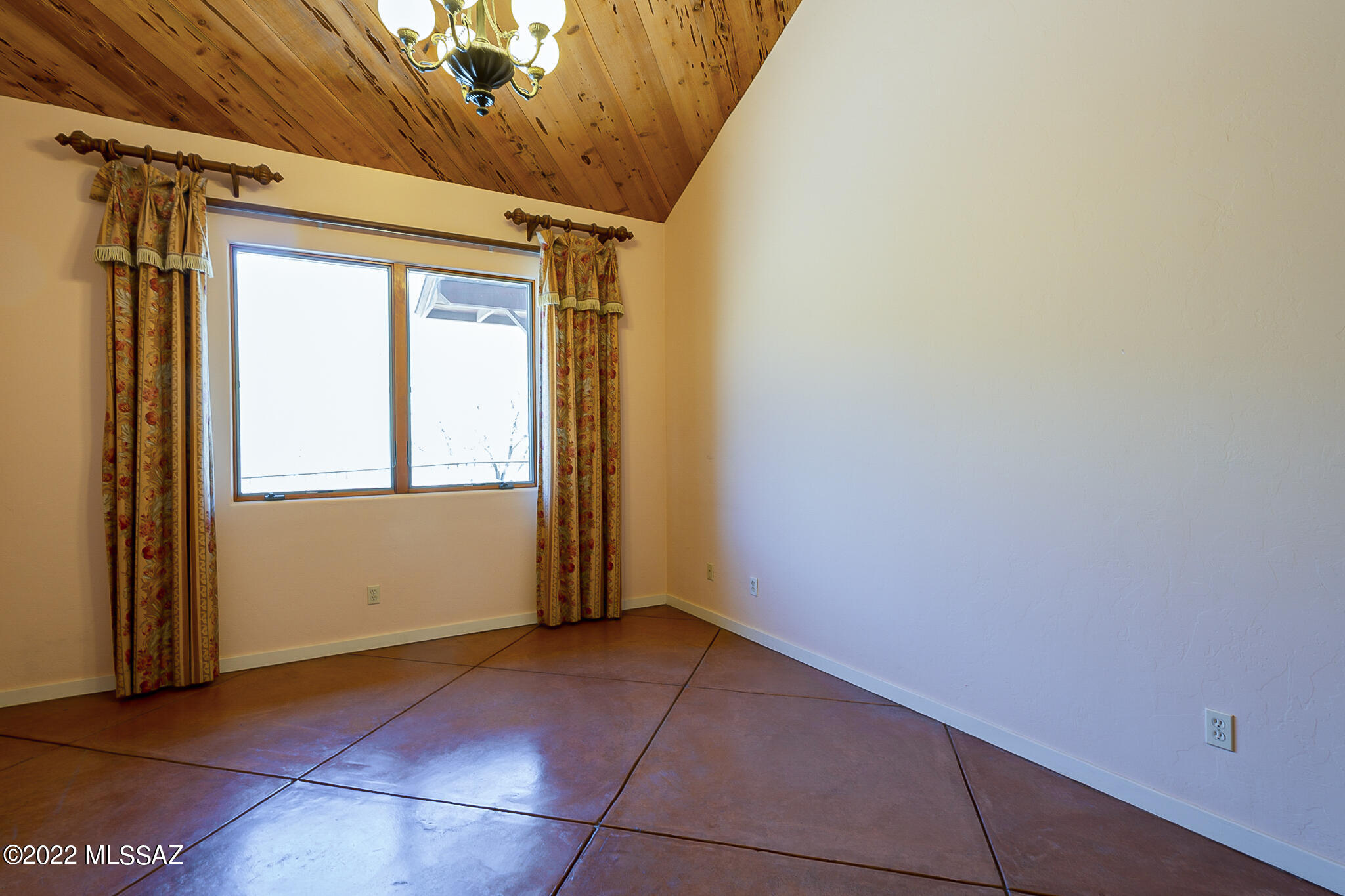 Unsubdivided - Residential Lease