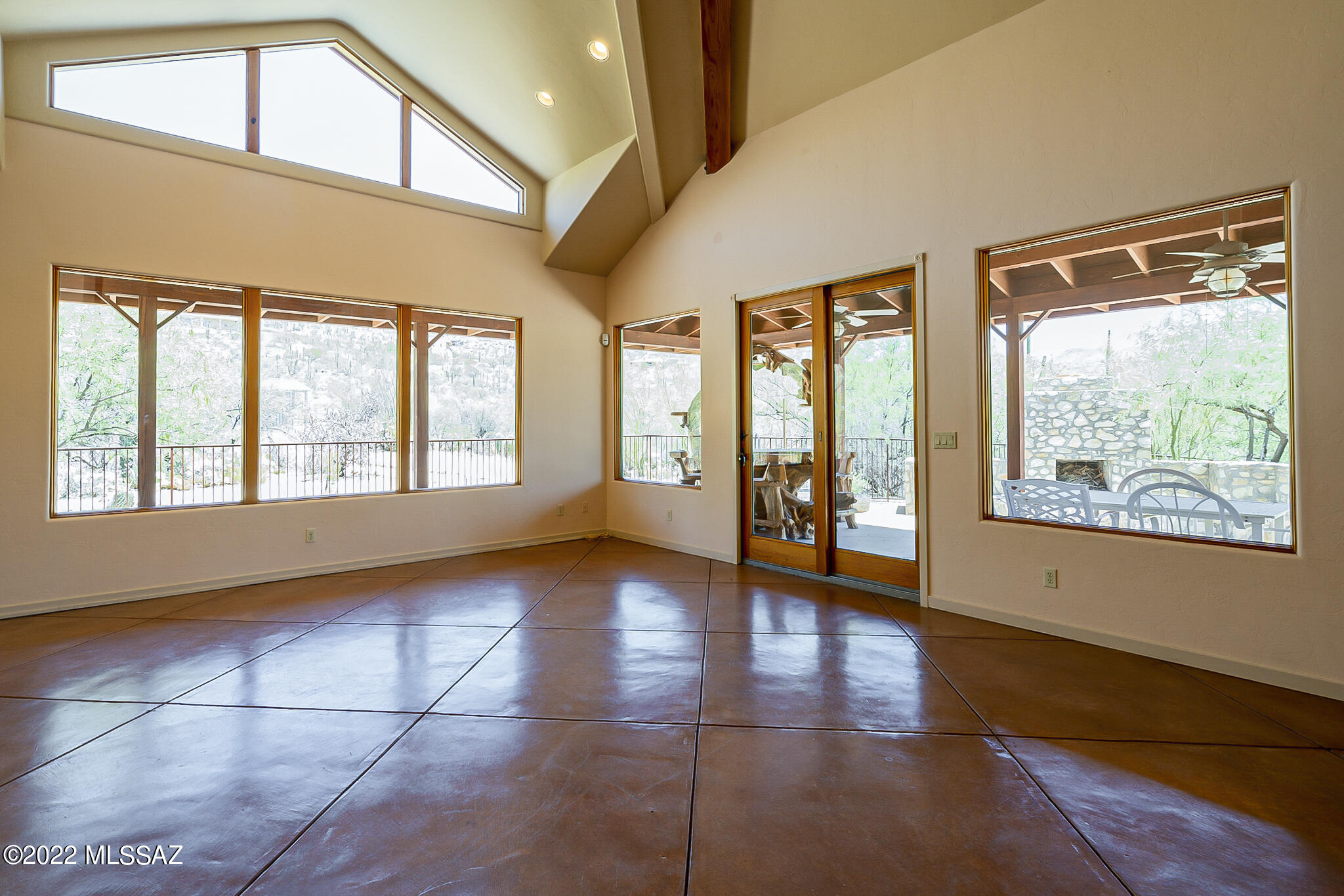 Unsubdivided - Residential Lease