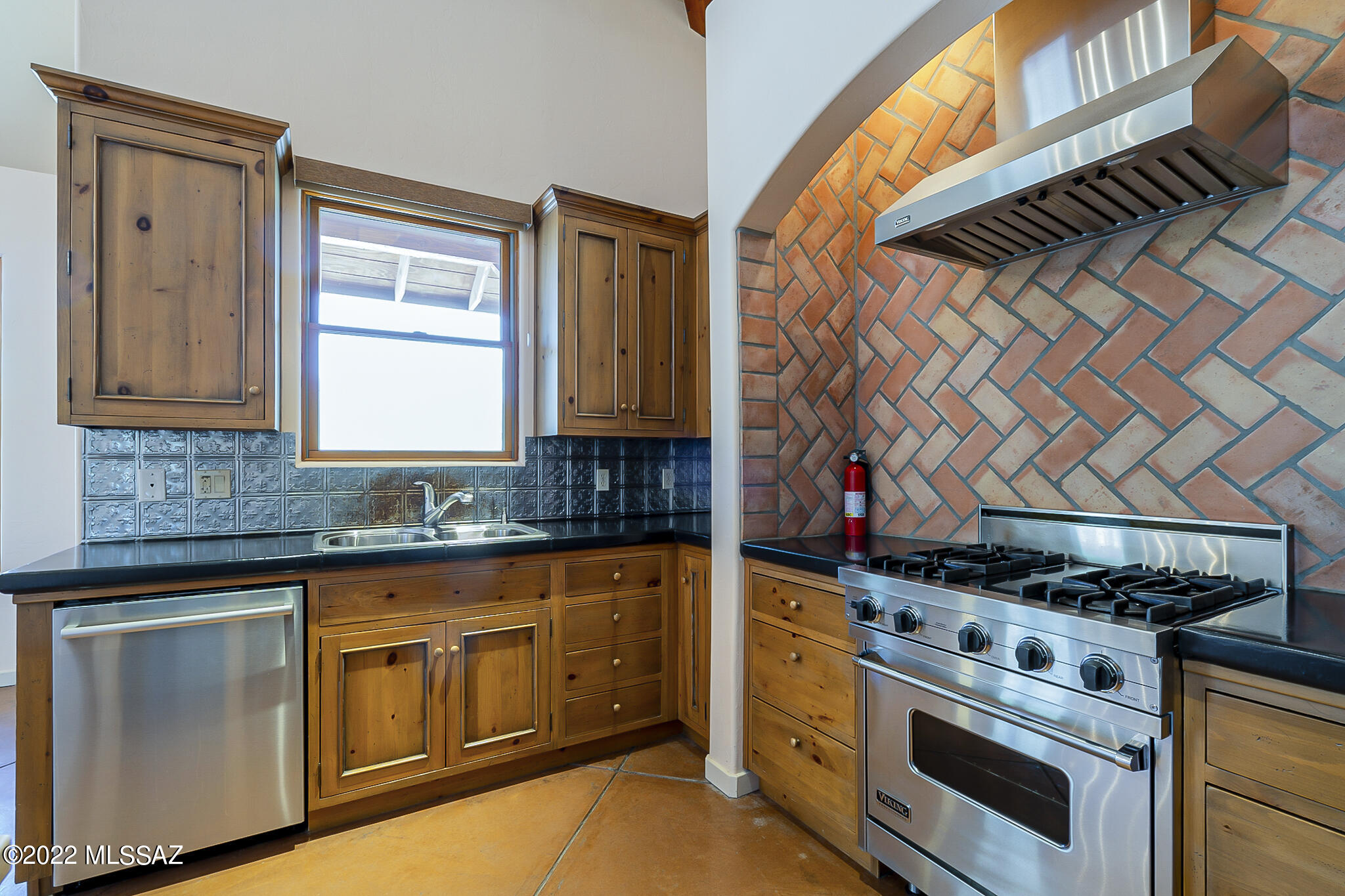 Unsubdivided - Residential Lease