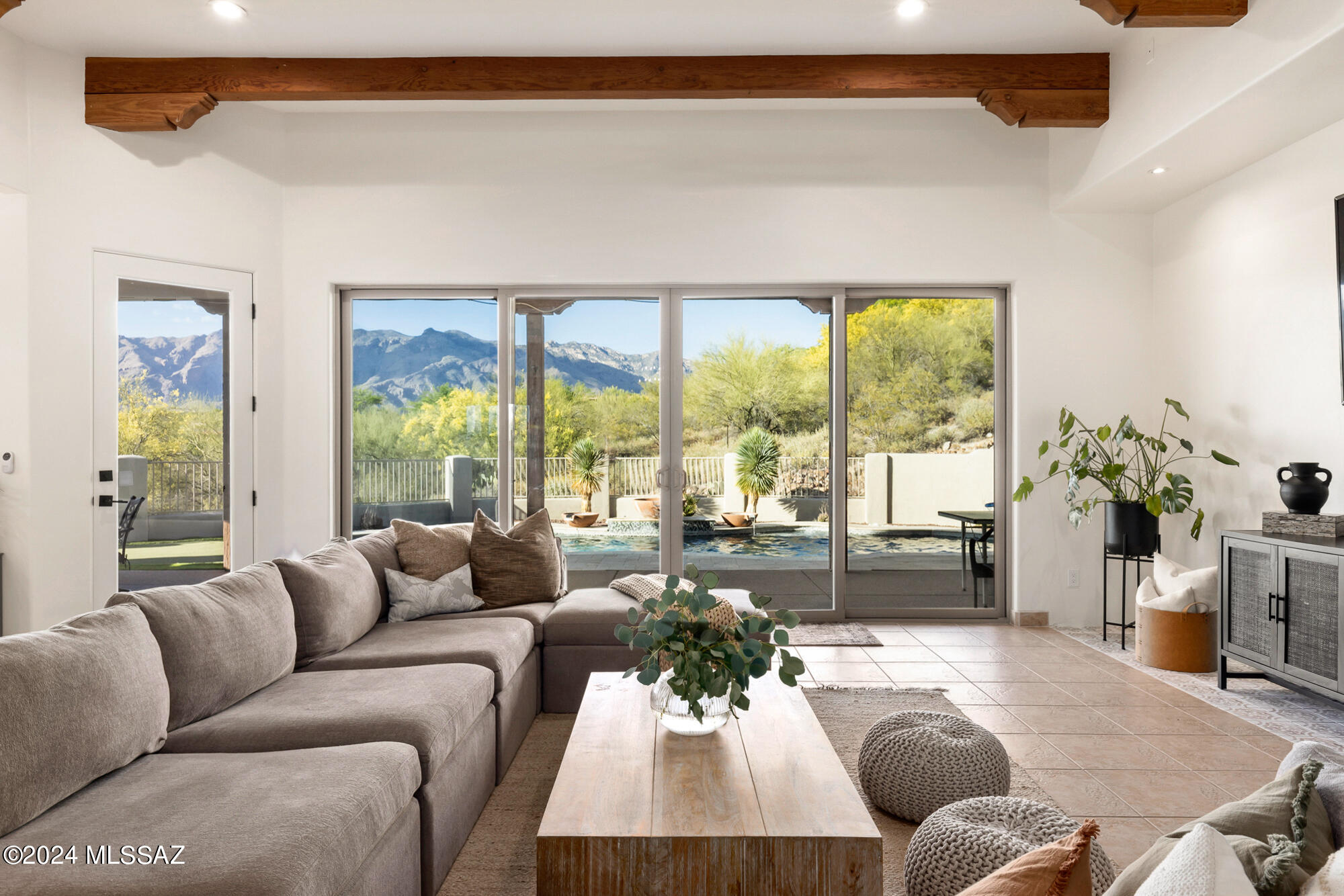 Bellas Catalinas Estates (1-93) - Residential