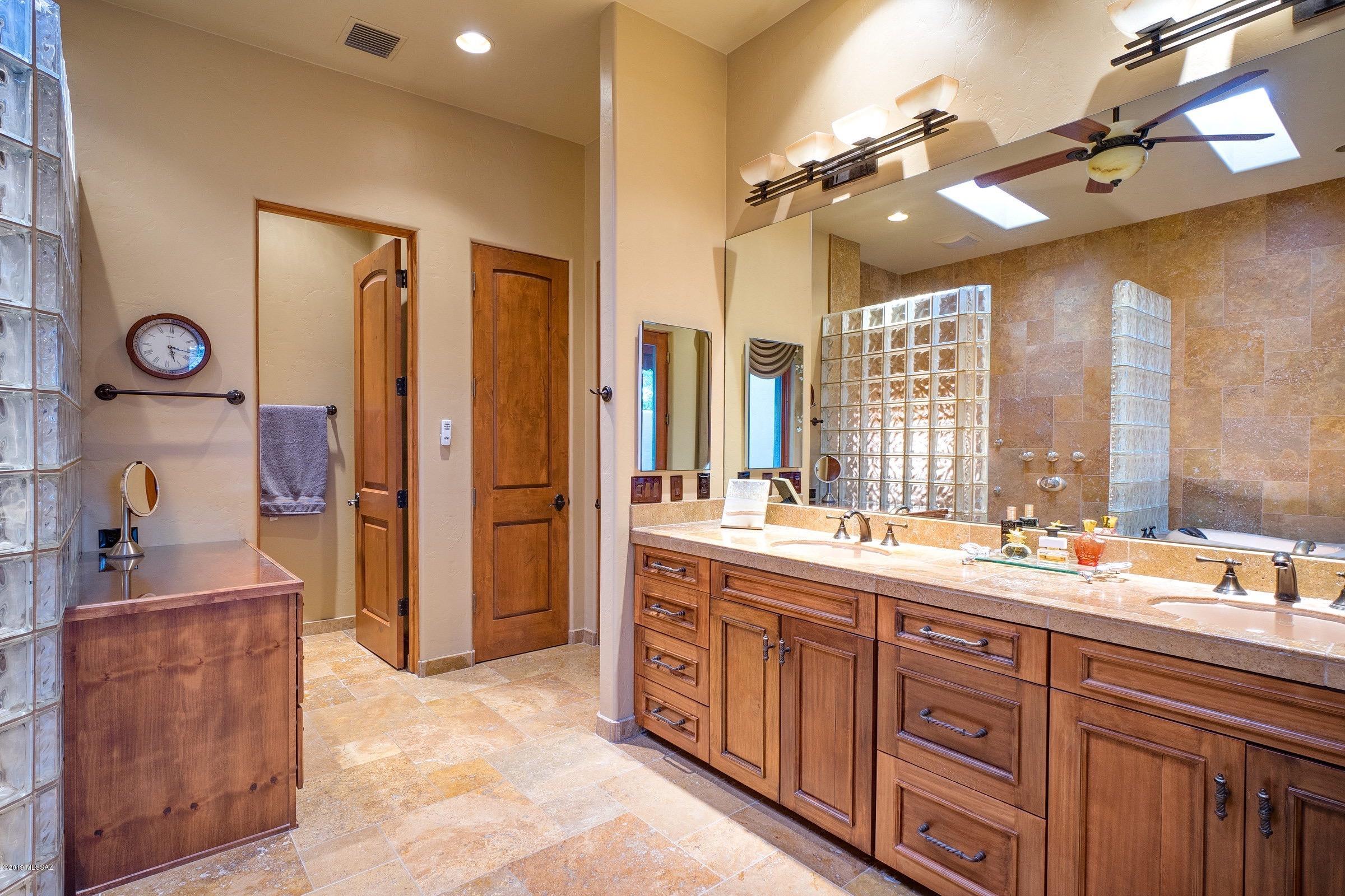 Catalina Foothills Est. NO. 10 (73-90, 119, 121, 123, 127-146) - Residential
