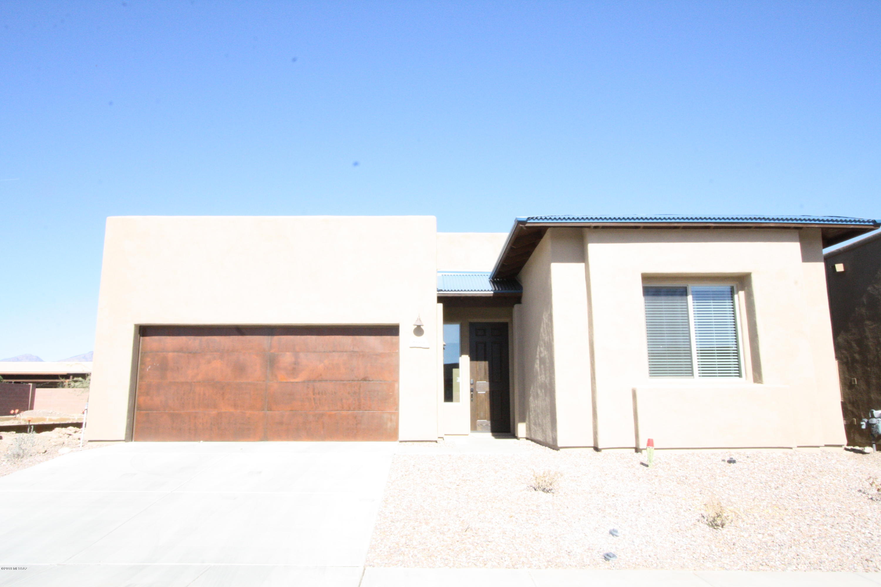 Stunning newer (2017) 3bdr/2ba
Pepper Viner home in ''The Schoolyard''!

Beautiful kitchen w/granite counters, tons of cabinets and stainless steel appliances. 
Spacious tiled Greatroom w/high ceiling and built-in desk.
Fabulous Master Bedroom w/Ensuite oversized walk-in closet and patio access.
Master bath w/beautiful tiled walk-in shower and dual vanities.
Split bedroom floorplan, two car garage, fenced backyard and more!

''SMART HOME'' offers nest thermostat.
