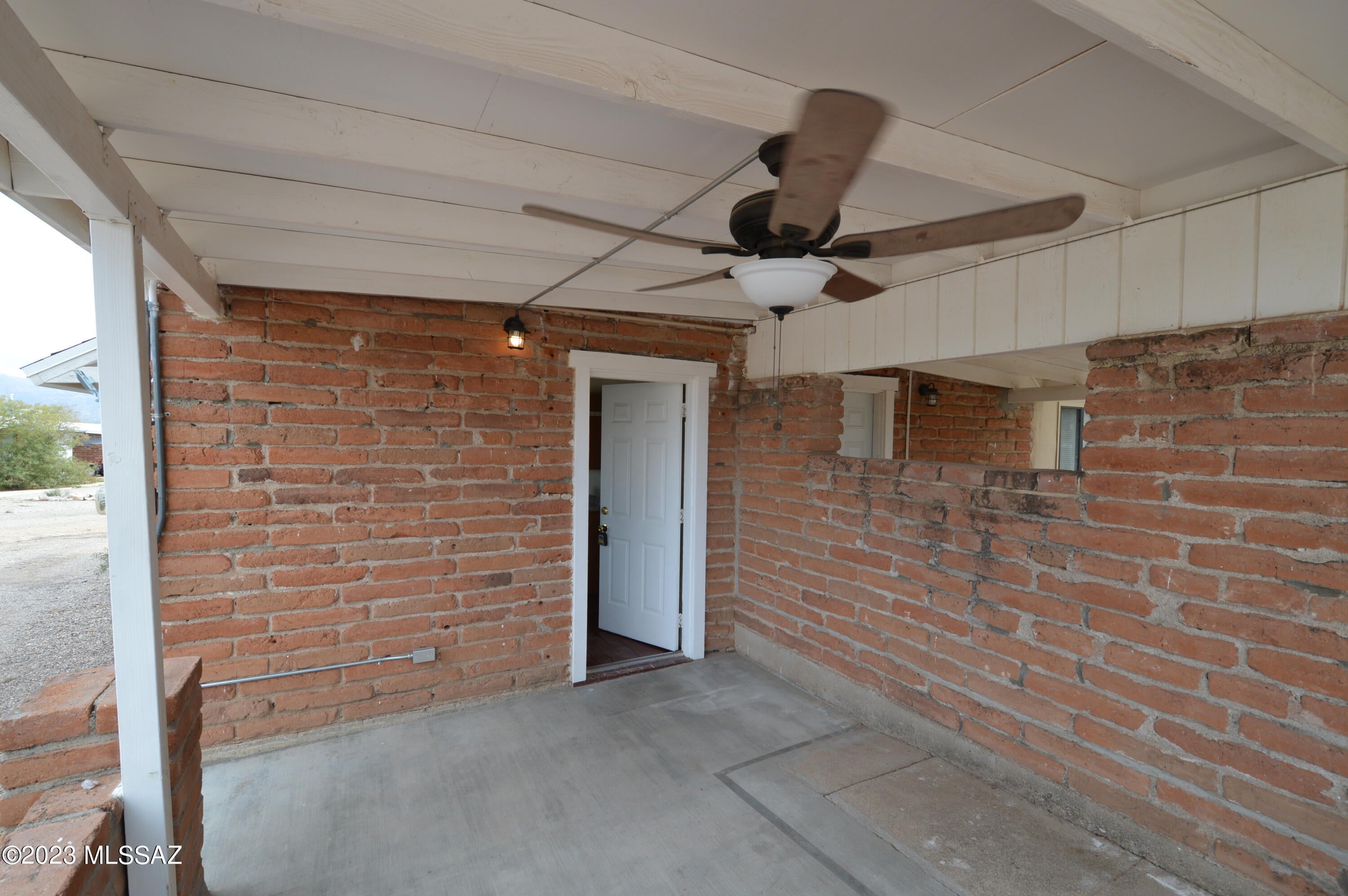 Unsubdivided - Residential Lease