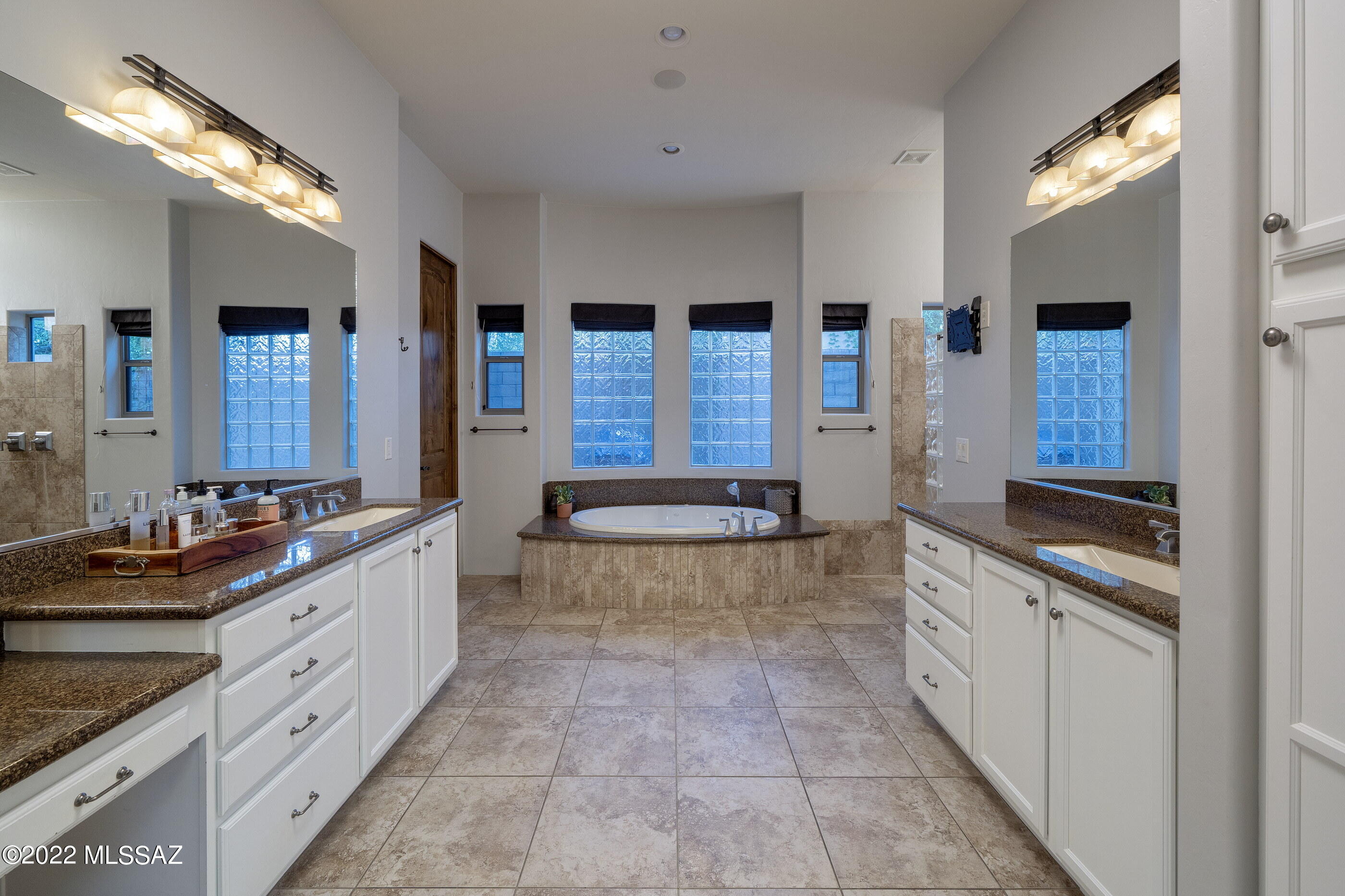Ventana Reserve (1-17) - Residential