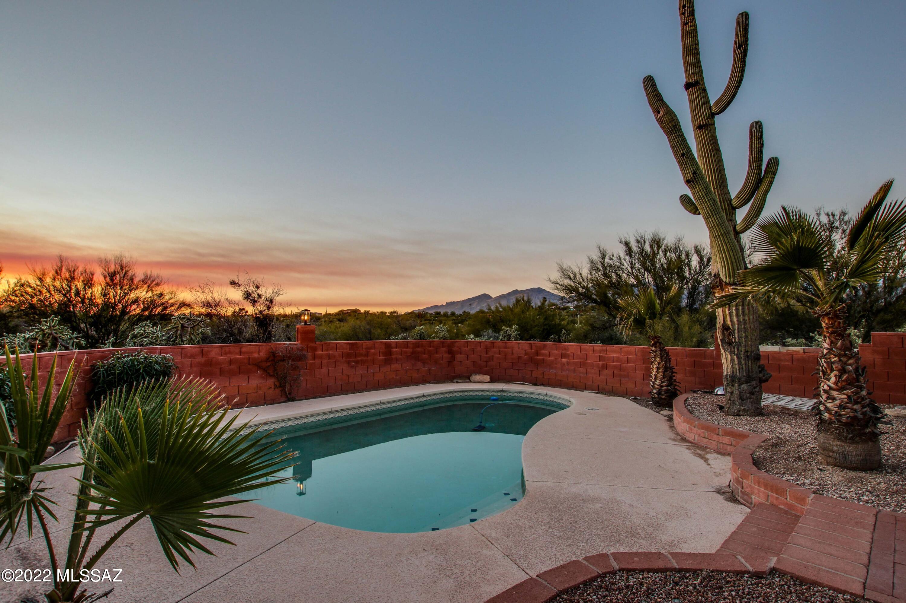 Beverly Hills of Tucson - Residential