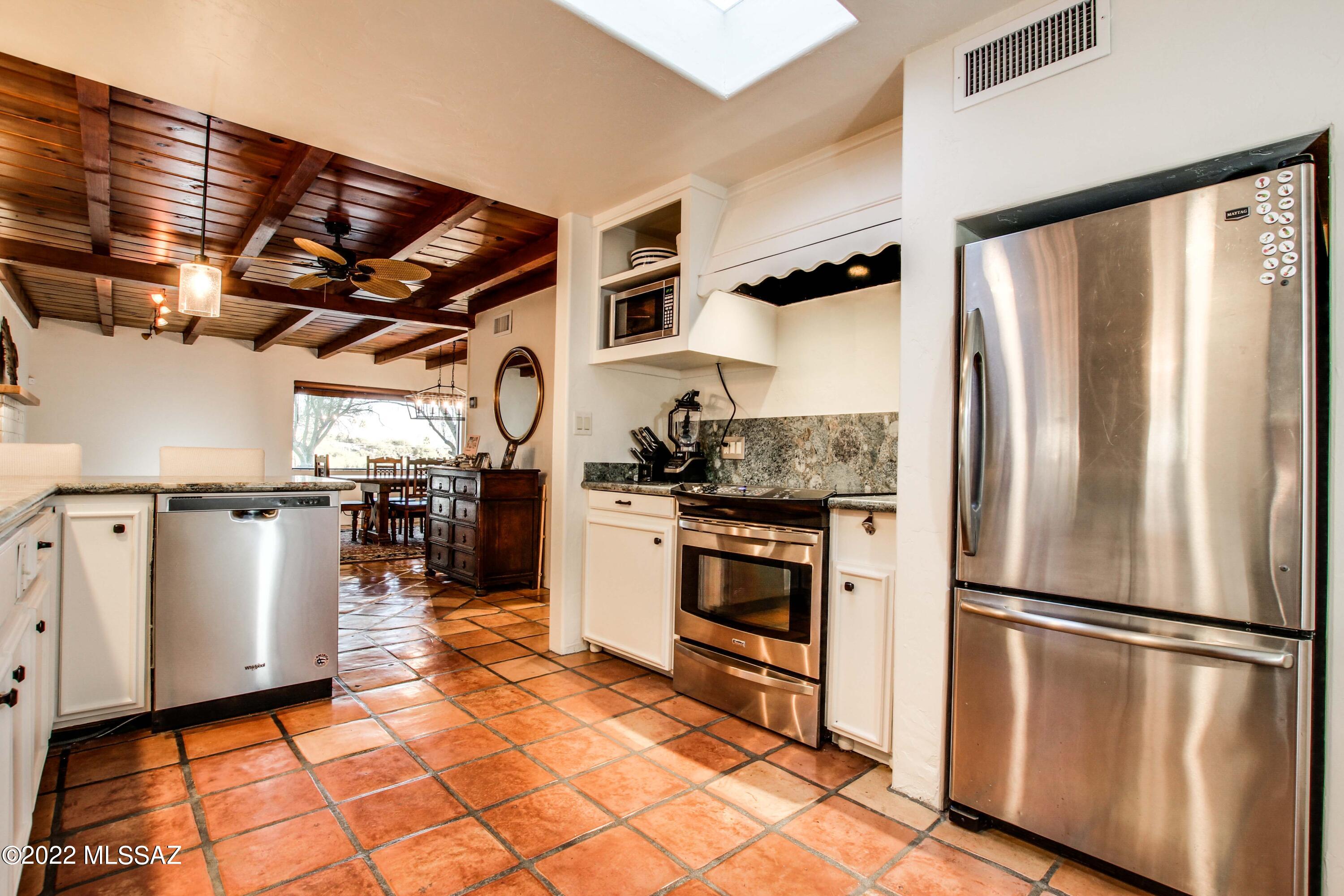 Beverly Hills of Tucson - Residential