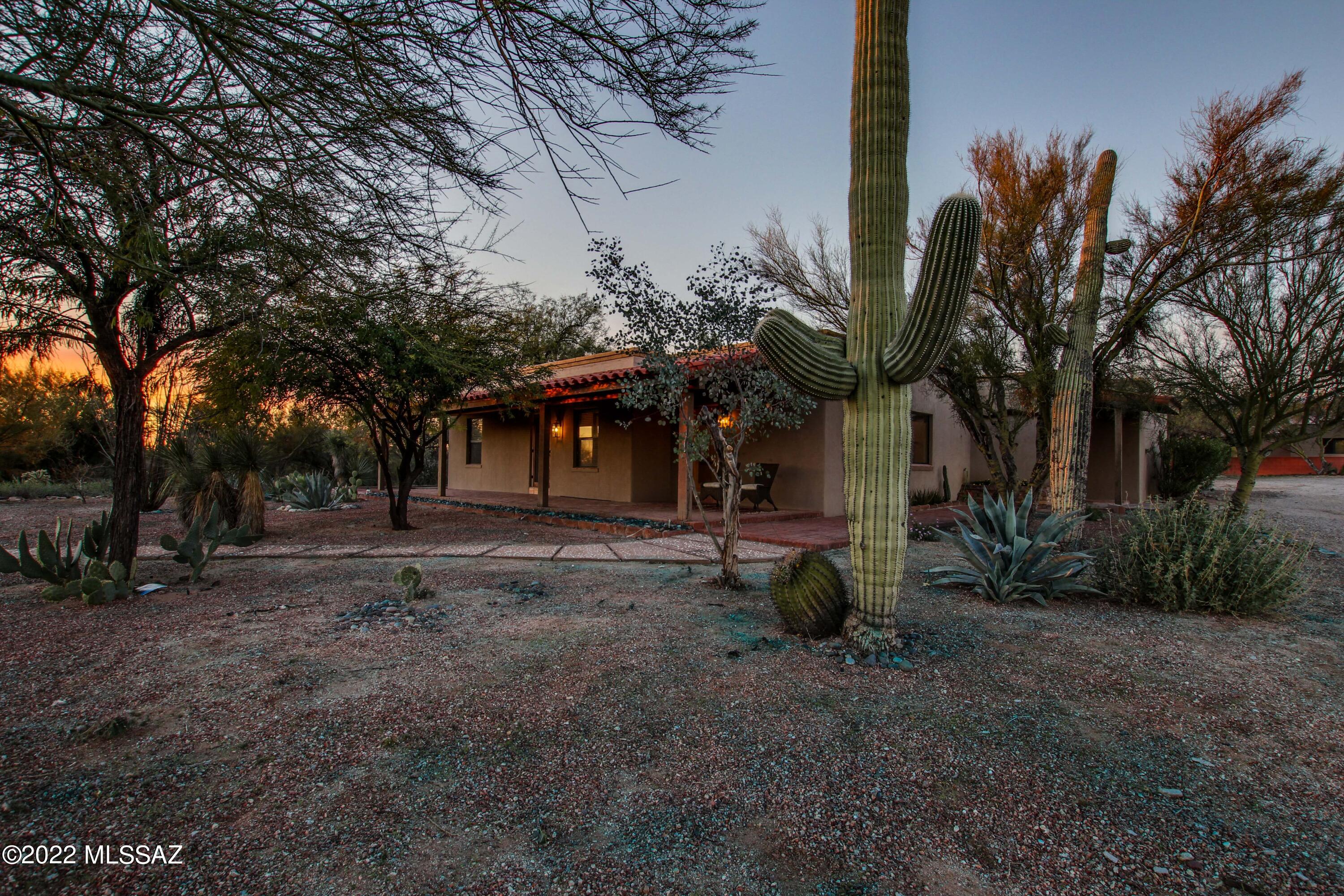 Beverly Hills of Tucson - Residential