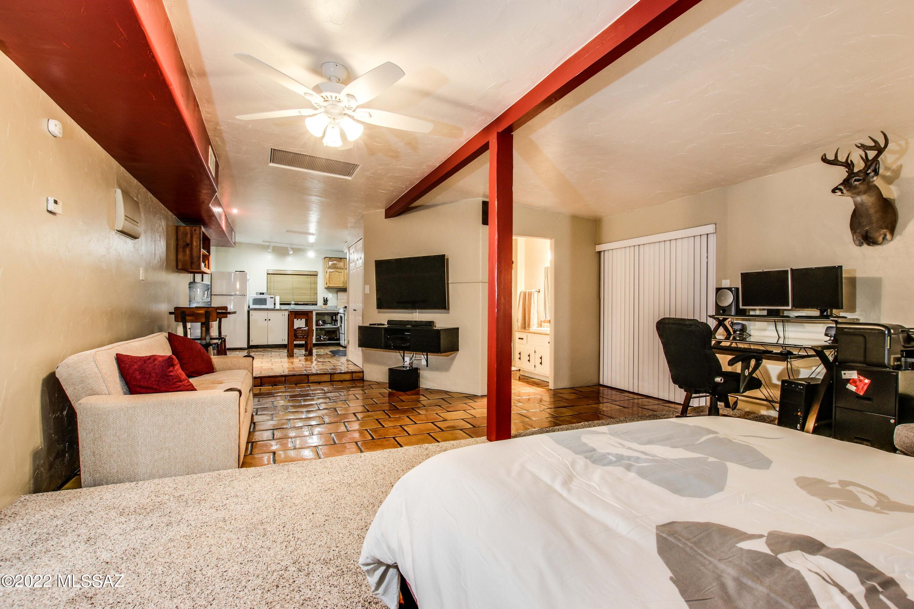 Beverly Hills of Tucson - Residential