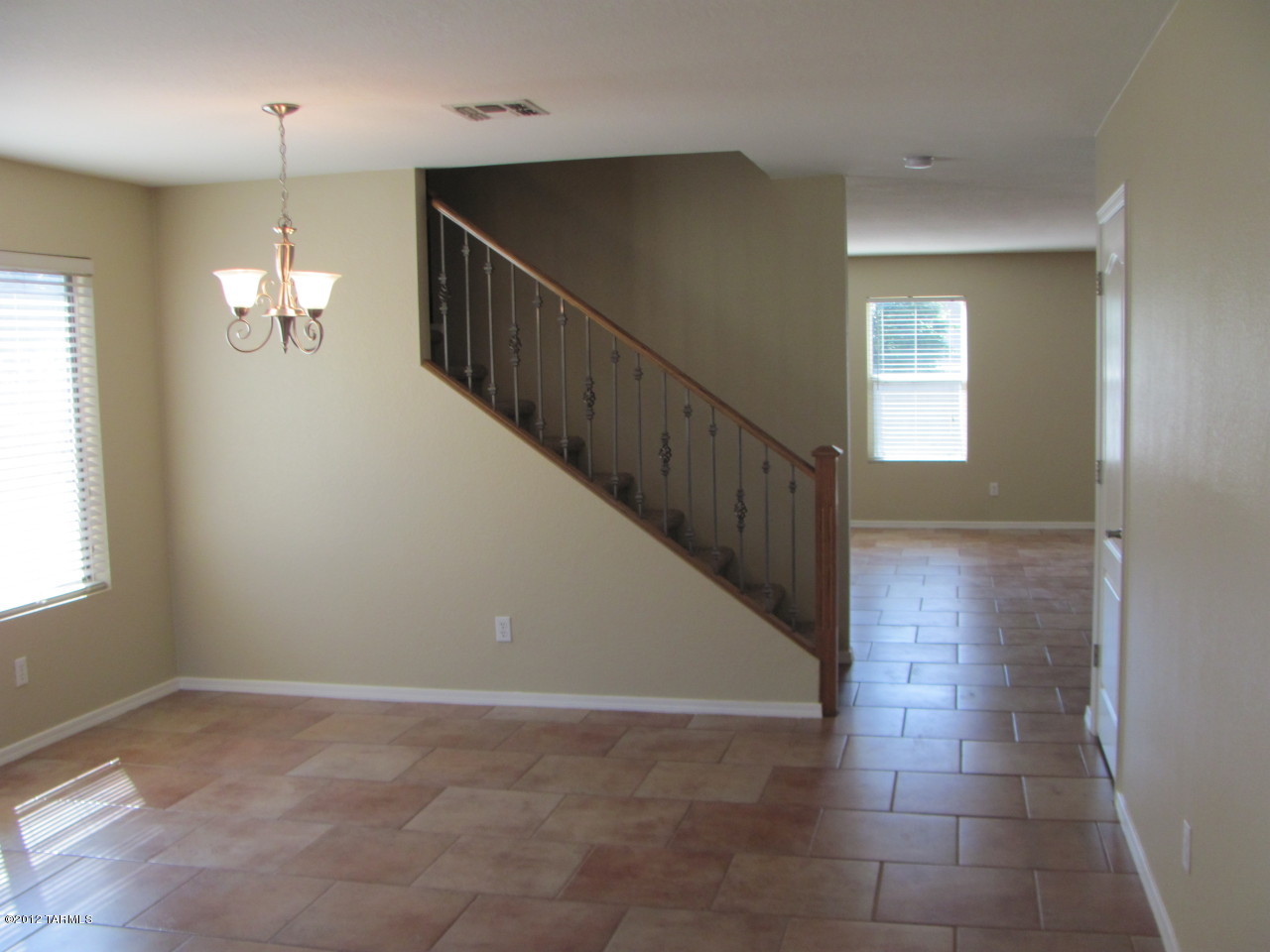 La Cholla Bluffs - Residential Lease