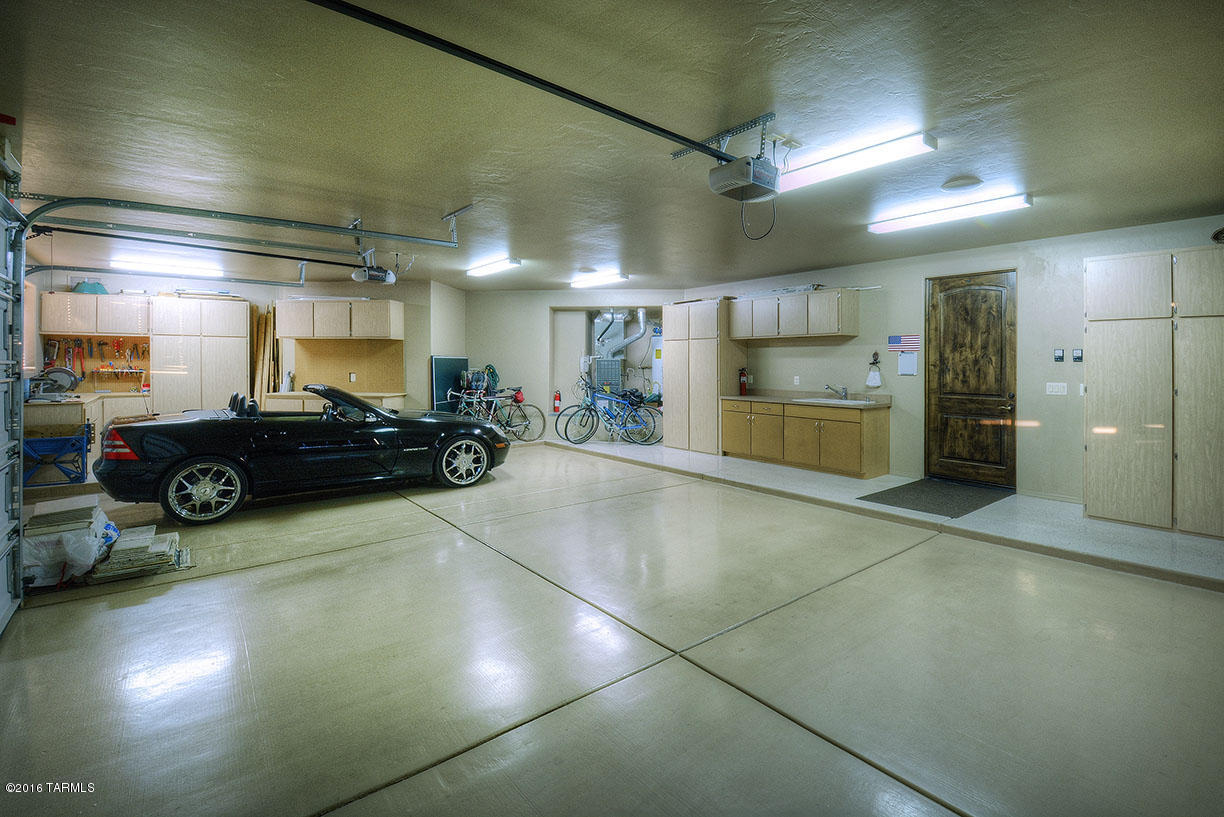 Unsubdivided - Residential