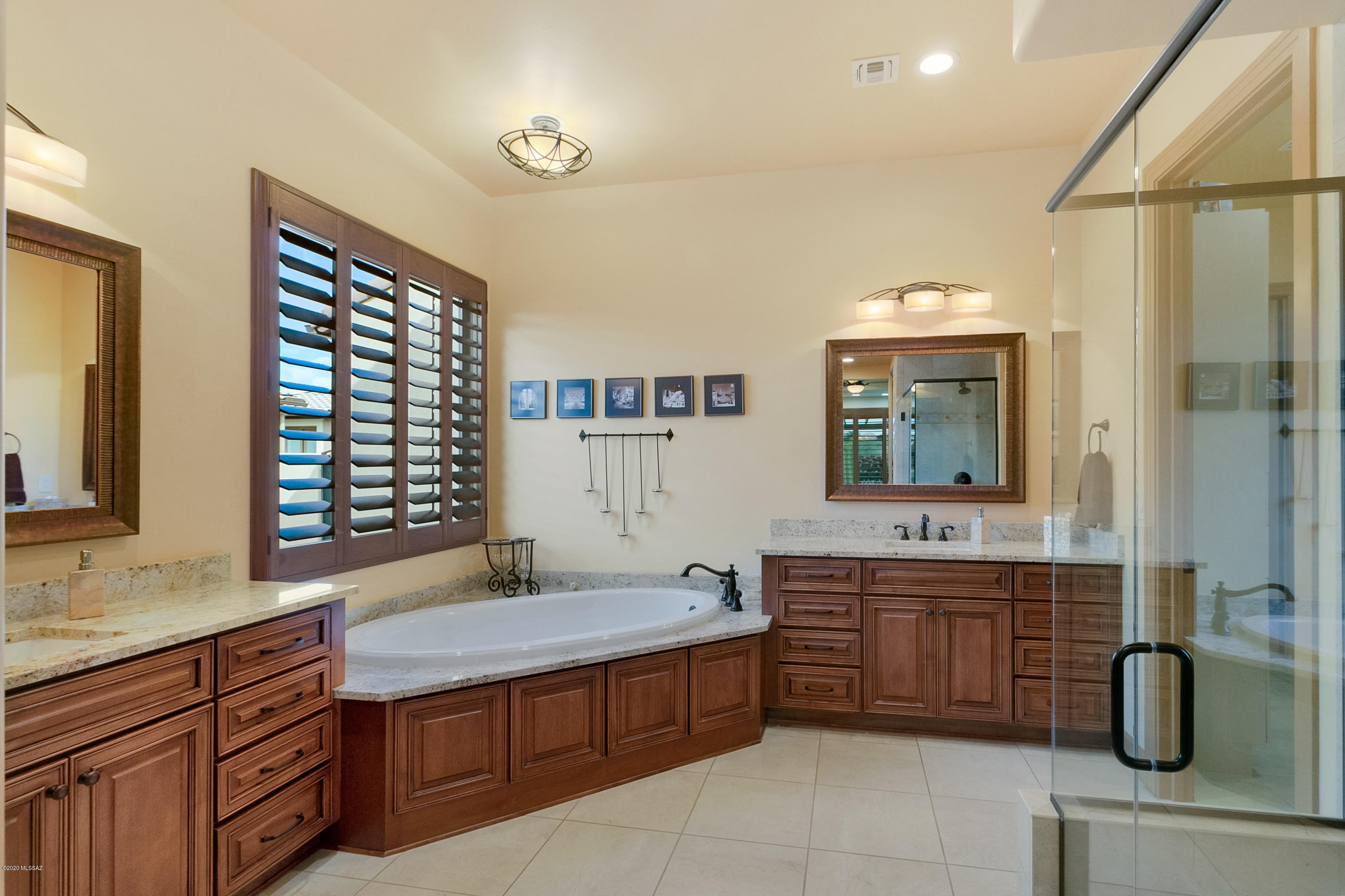 Saddlebrooke - Residential