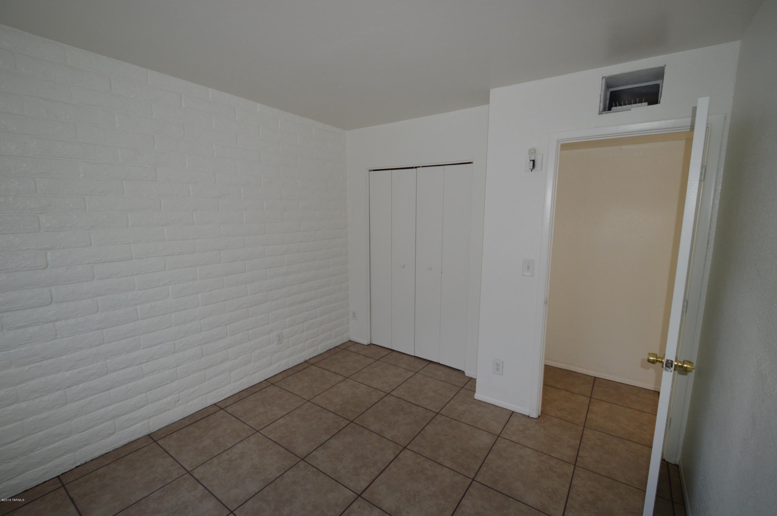 Ferry Addition - Residential Lease