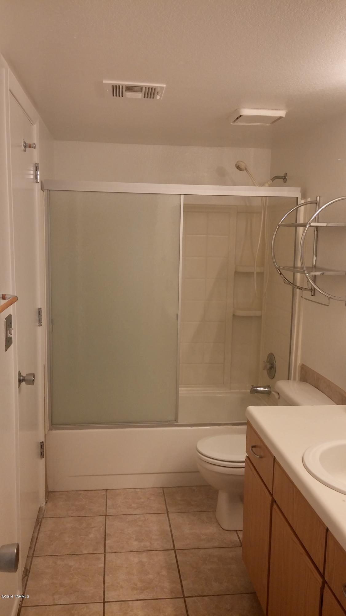 Gatewood Ranch(1-71,73-91) - Residential Lease