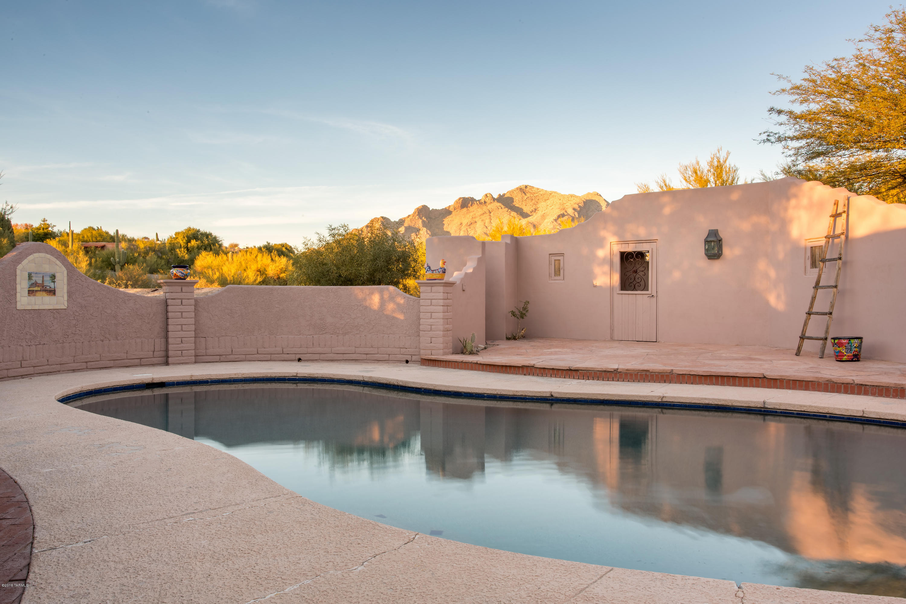 Santa Catalina Estates NO. 4 (1-180) - Residential