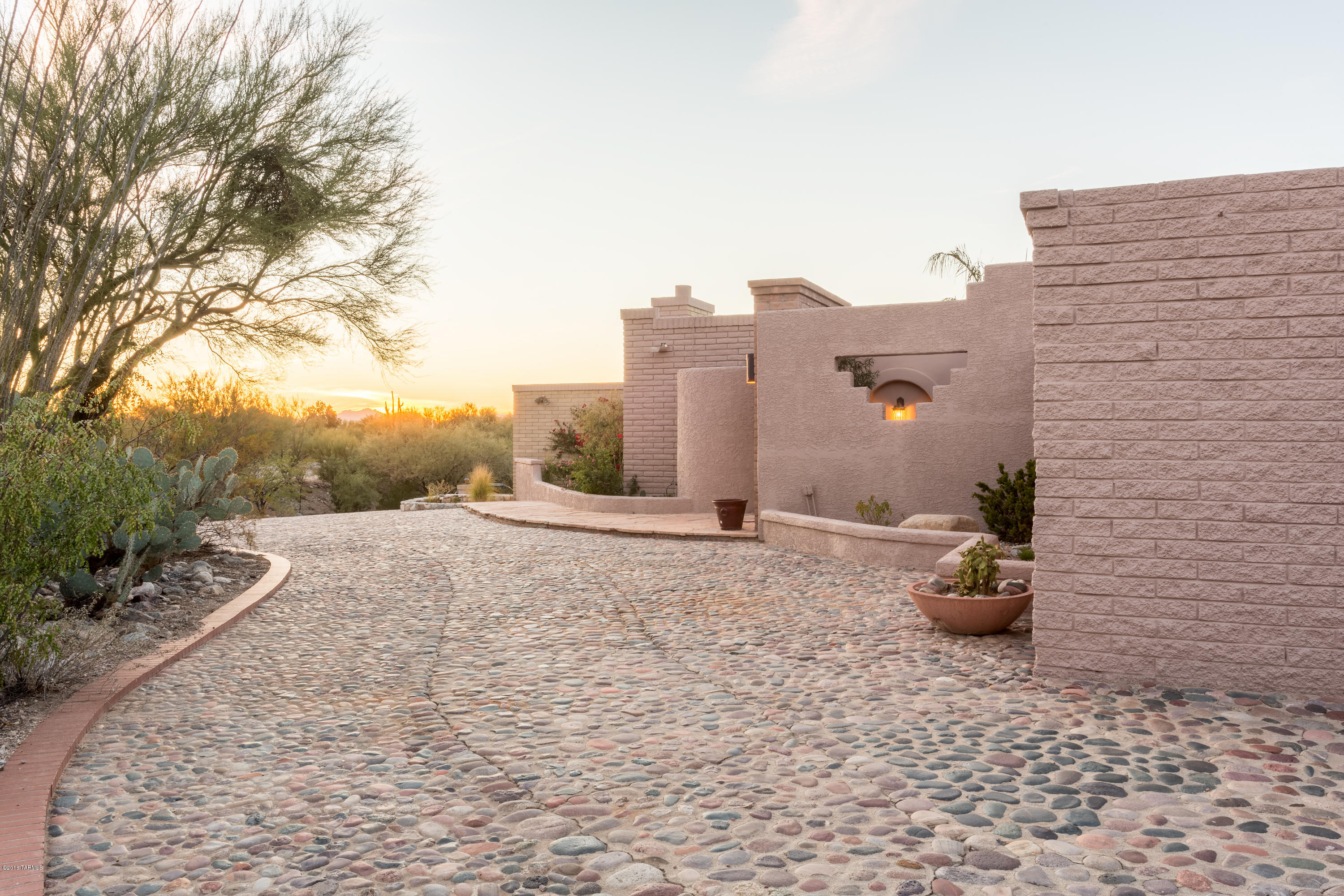 Santa Catalina Estates NO. 4 (1-180) - Residential