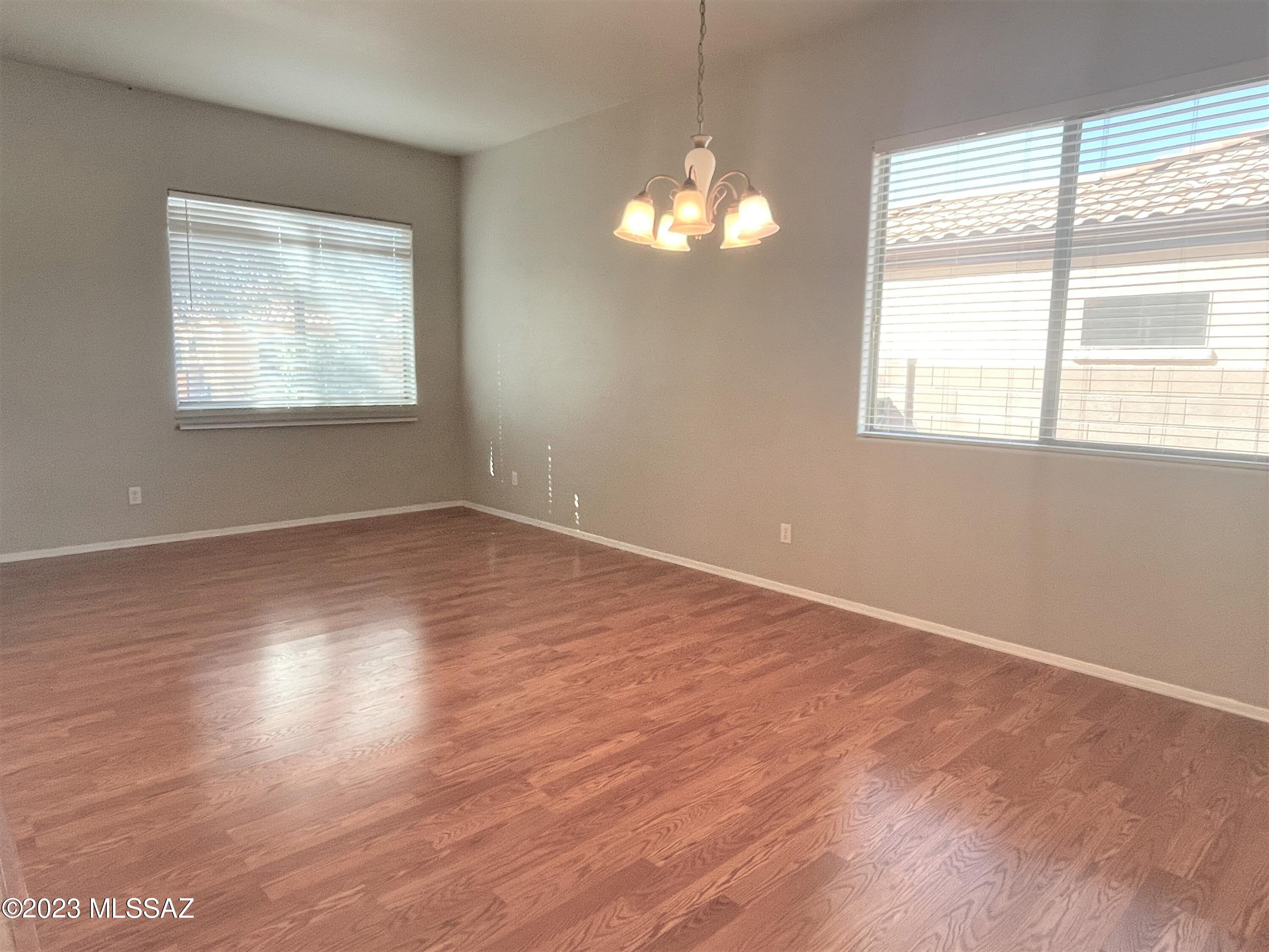 Continental Reserve Blk. 14 (1-82) - Residential Lease
