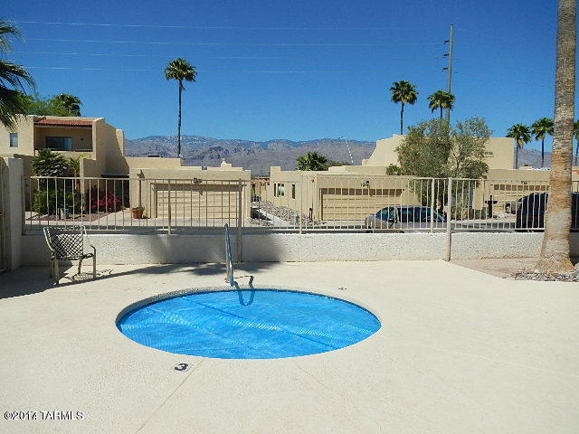 Vista Grande Townhouses (1-58) - Residential