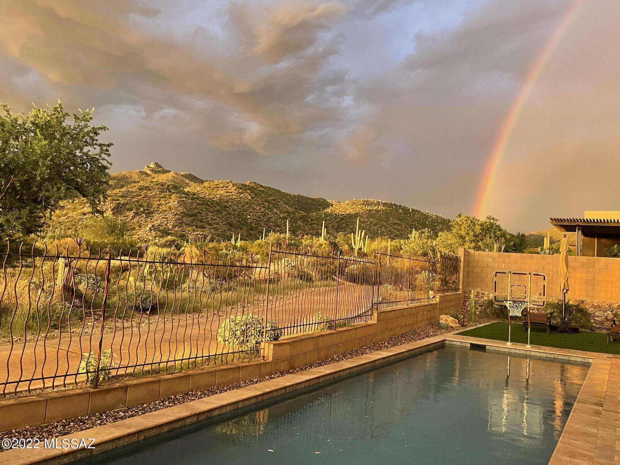 Boulder Bridge Pass At Dove Mountain SQ20132910078 - Residential