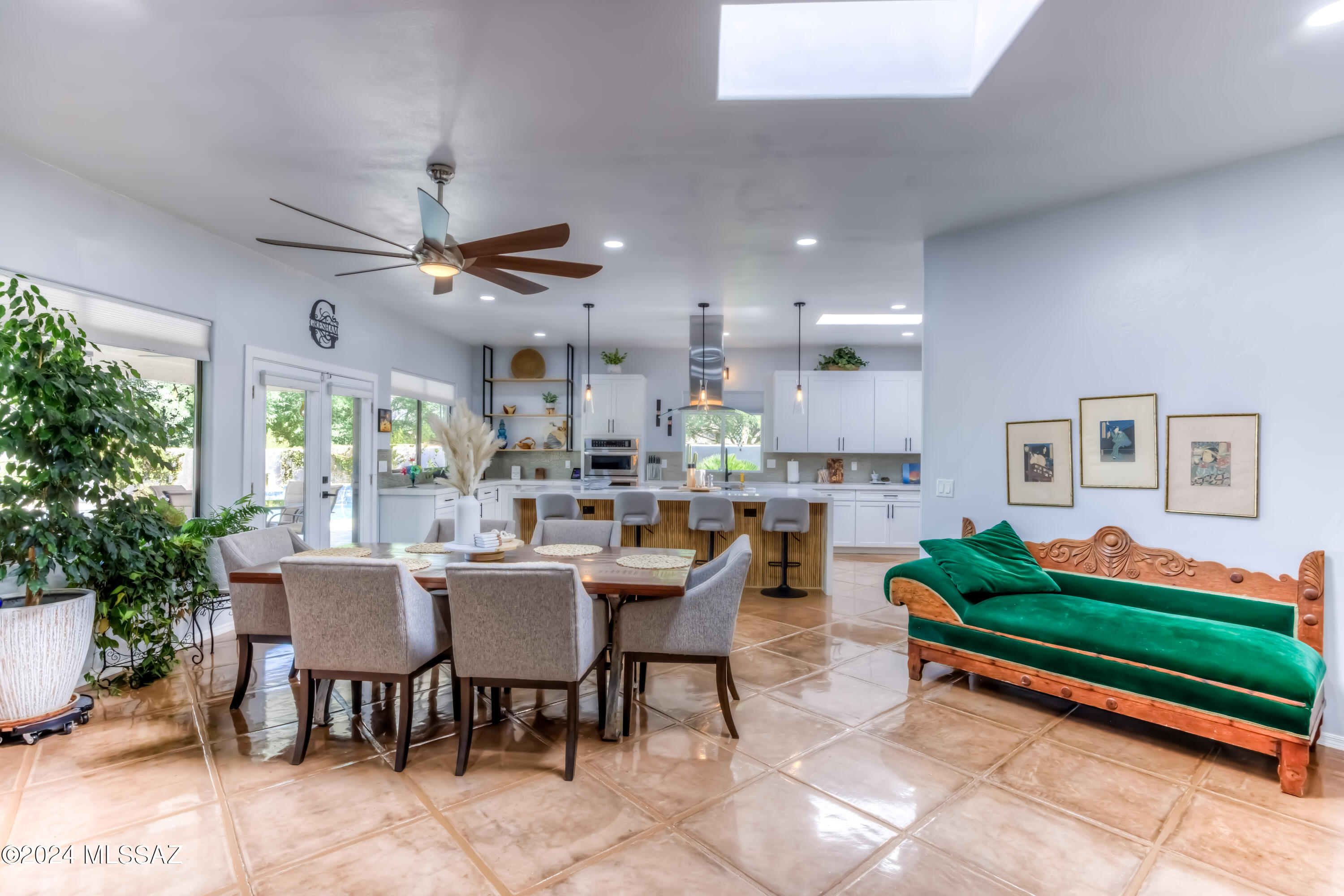 San Domingo  (38-128) - Residential