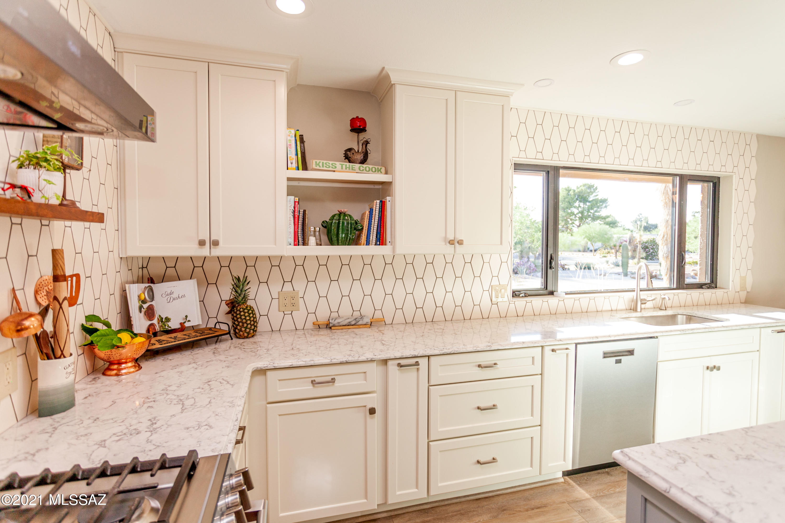 Valoro Estates (1-15) - Residential