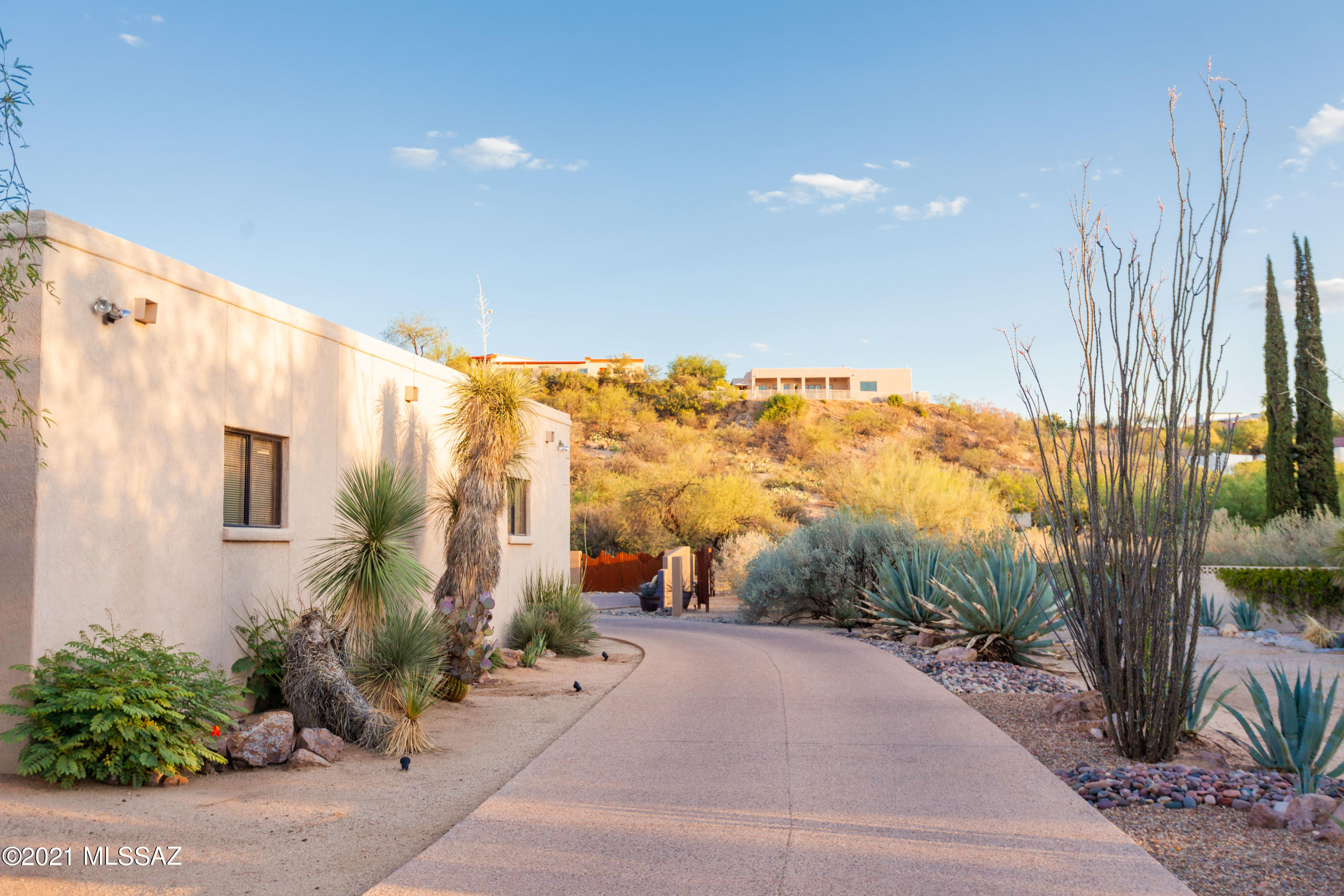 Valoro Estates (1-15) - Residential