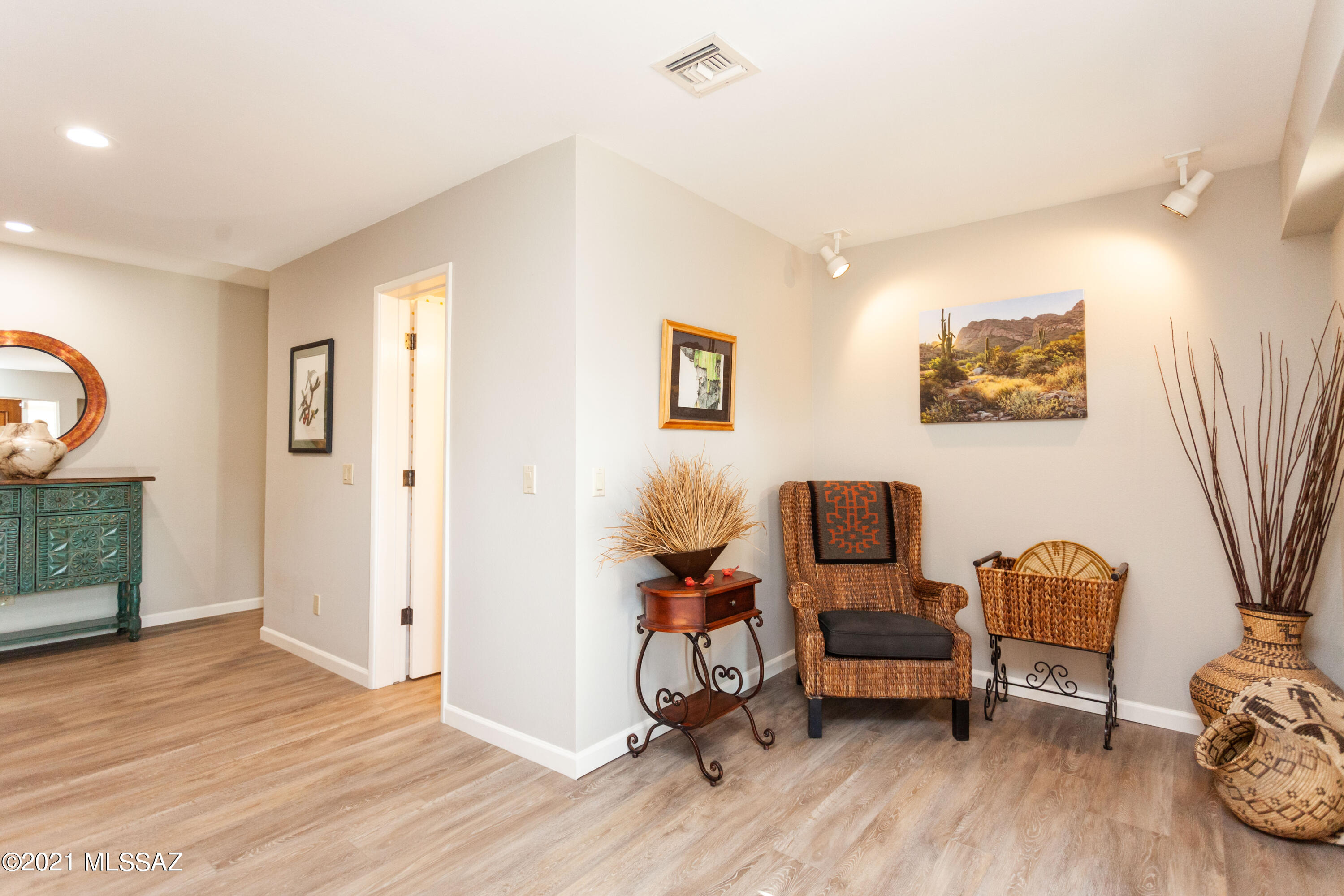 Valoro Estates (1-15) - Residential