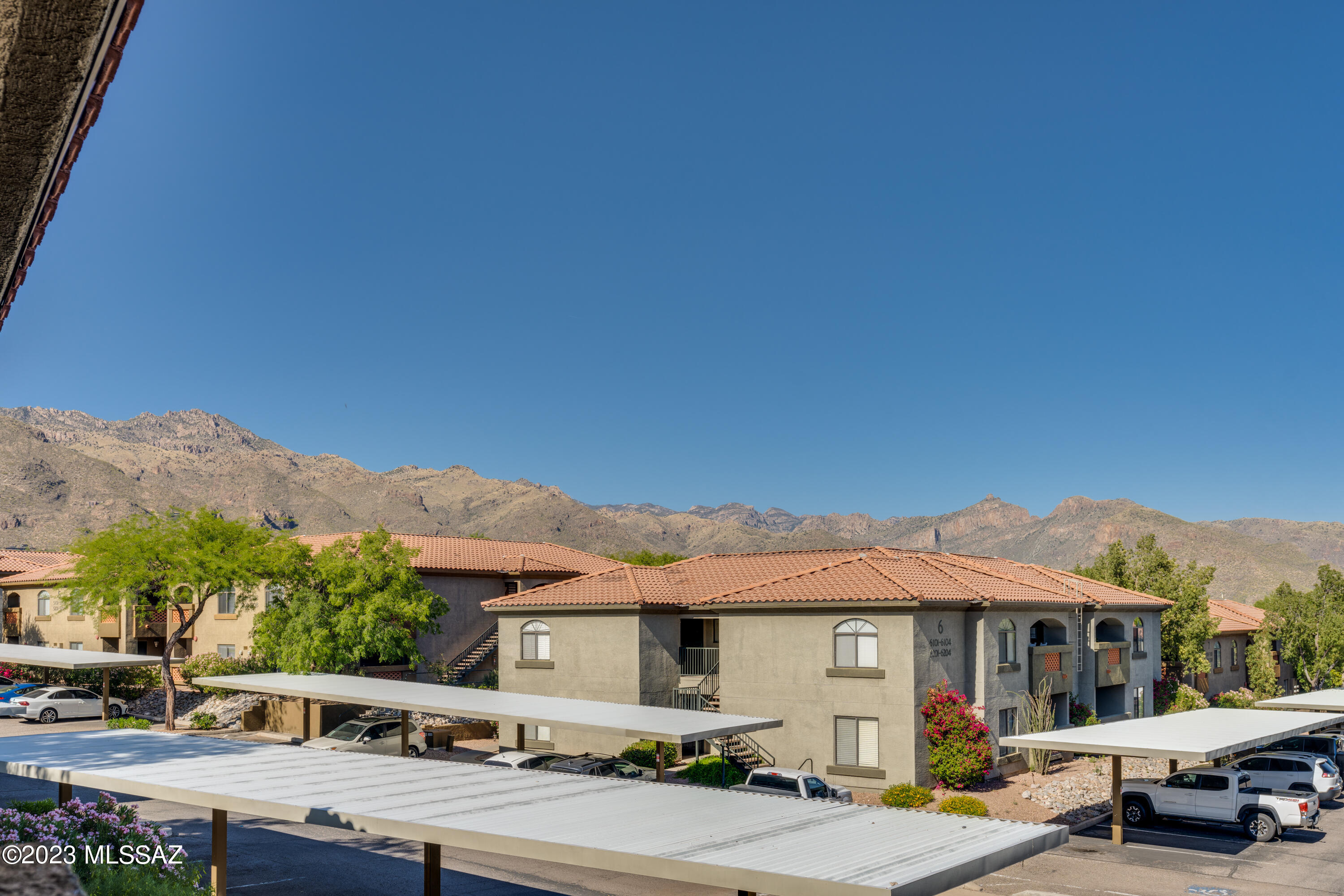 Veranda at Ventana Condominiums - Residential