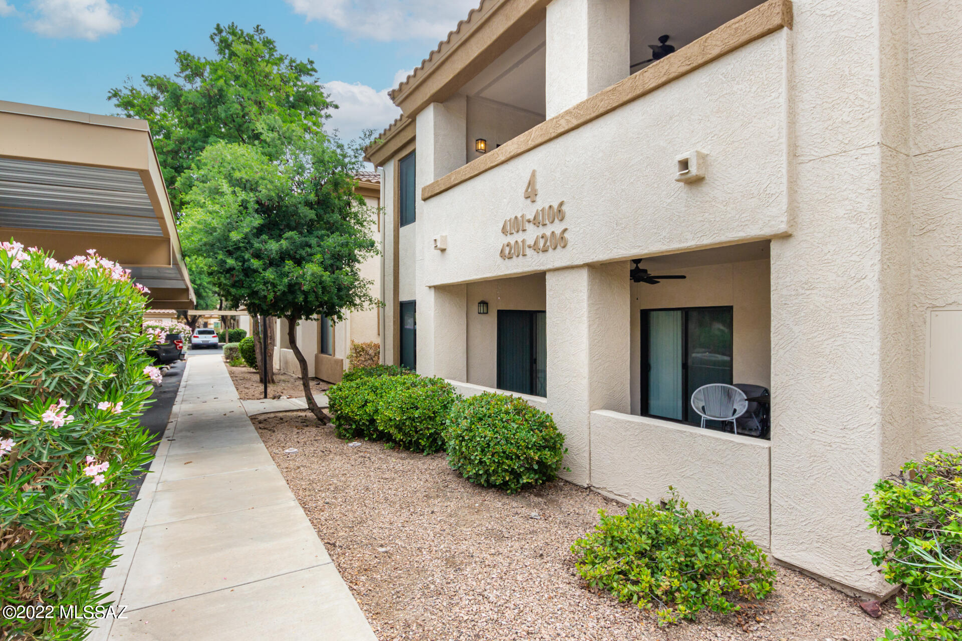 Amazing opportunity to own this fabulous Turn-key condo in Villas at Hacienda Del Sol! Come inside the spacious living room to discover the high ceilings, tile floor, soothing palette, & inviting fireplace. Enjoy family gatherings in the formal dining room. Galley kitchen featuring plenty of wood cabinetry, SS appliances, pantry, granite countertops, & large windows. The master retreat boasts soft carpet, a walk-in closet, and private access to the balcony that provides a gorgeous mountain views! Enjoy the exercise facilities, sparkling swimming pool & wonderful common areas that this gated community has to offer. Home is being sold fully furnished and HVAC is two years old.