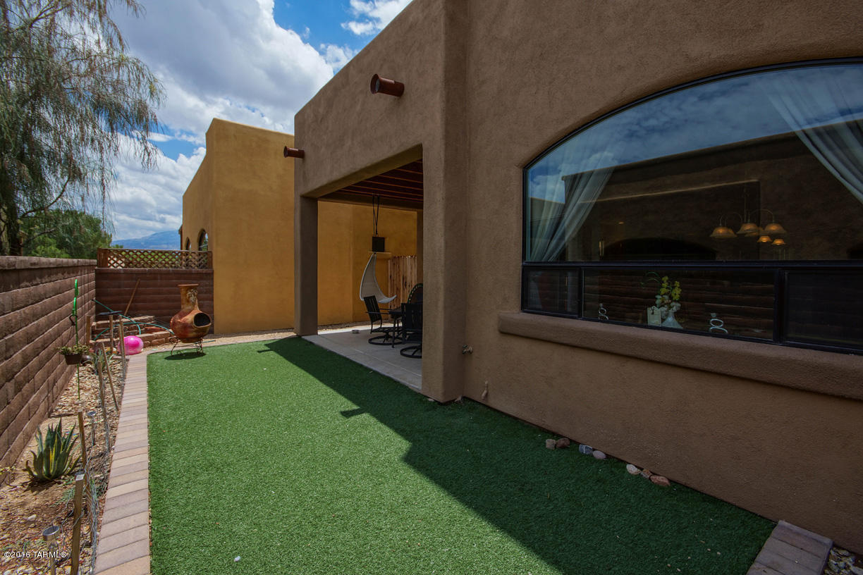 Oasis Harrison - Residential Lease