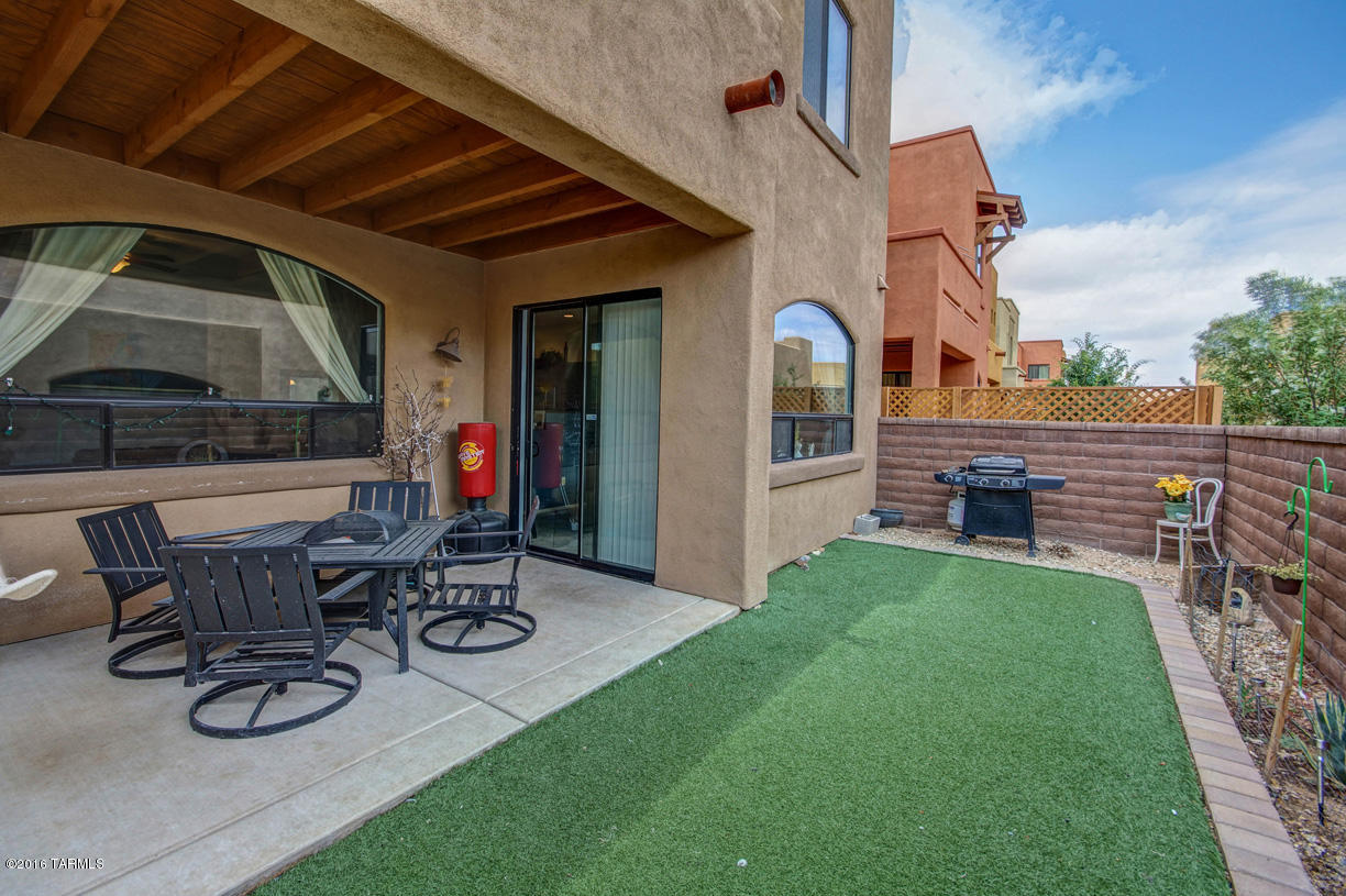 Oasis Harrison - Residential Lease