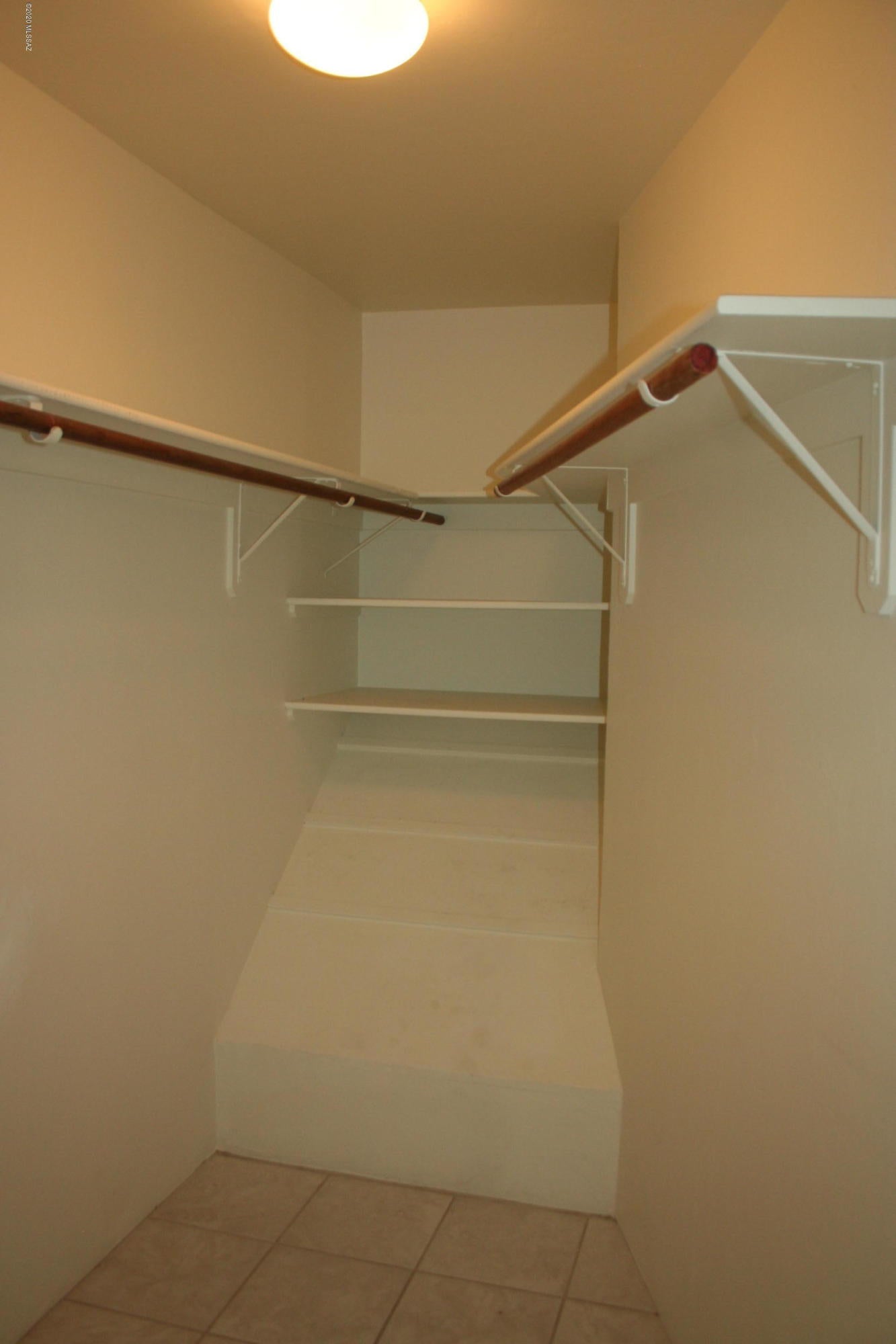 River At North Campbell (1-59) - Residential Lease