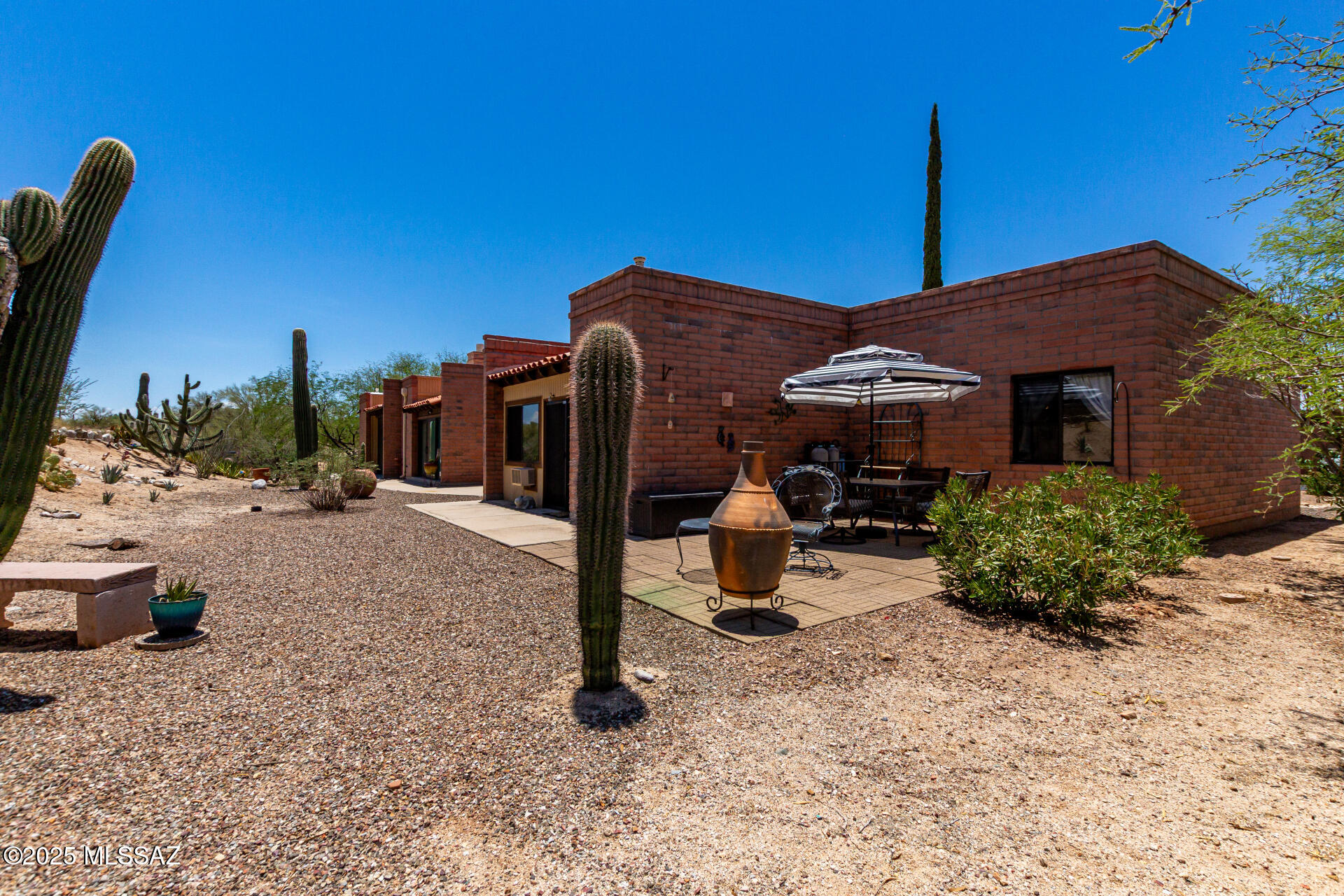 La Cholla Hills(1-313) - Residential