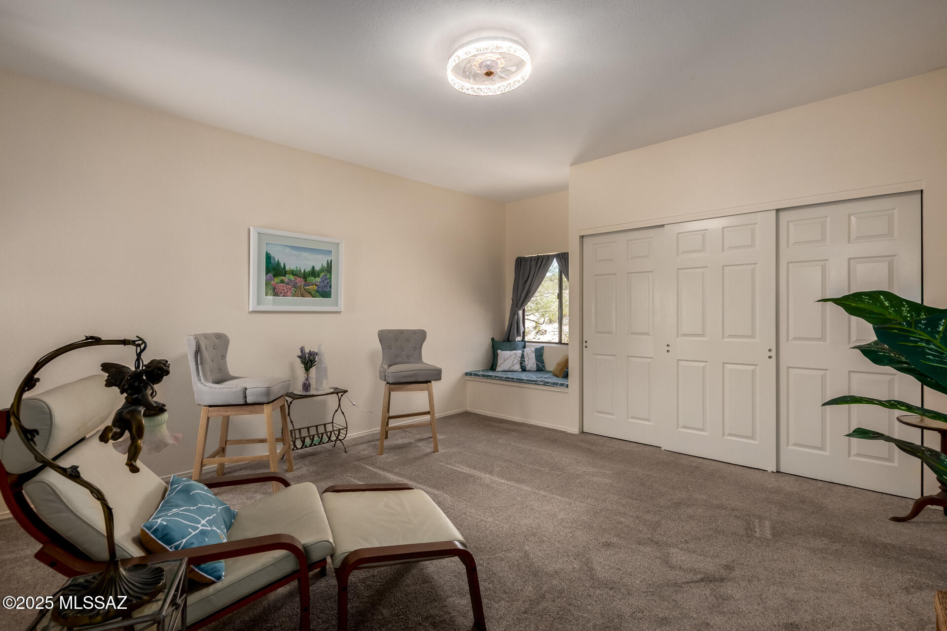 La Cholla Hills(1-313) - Residential