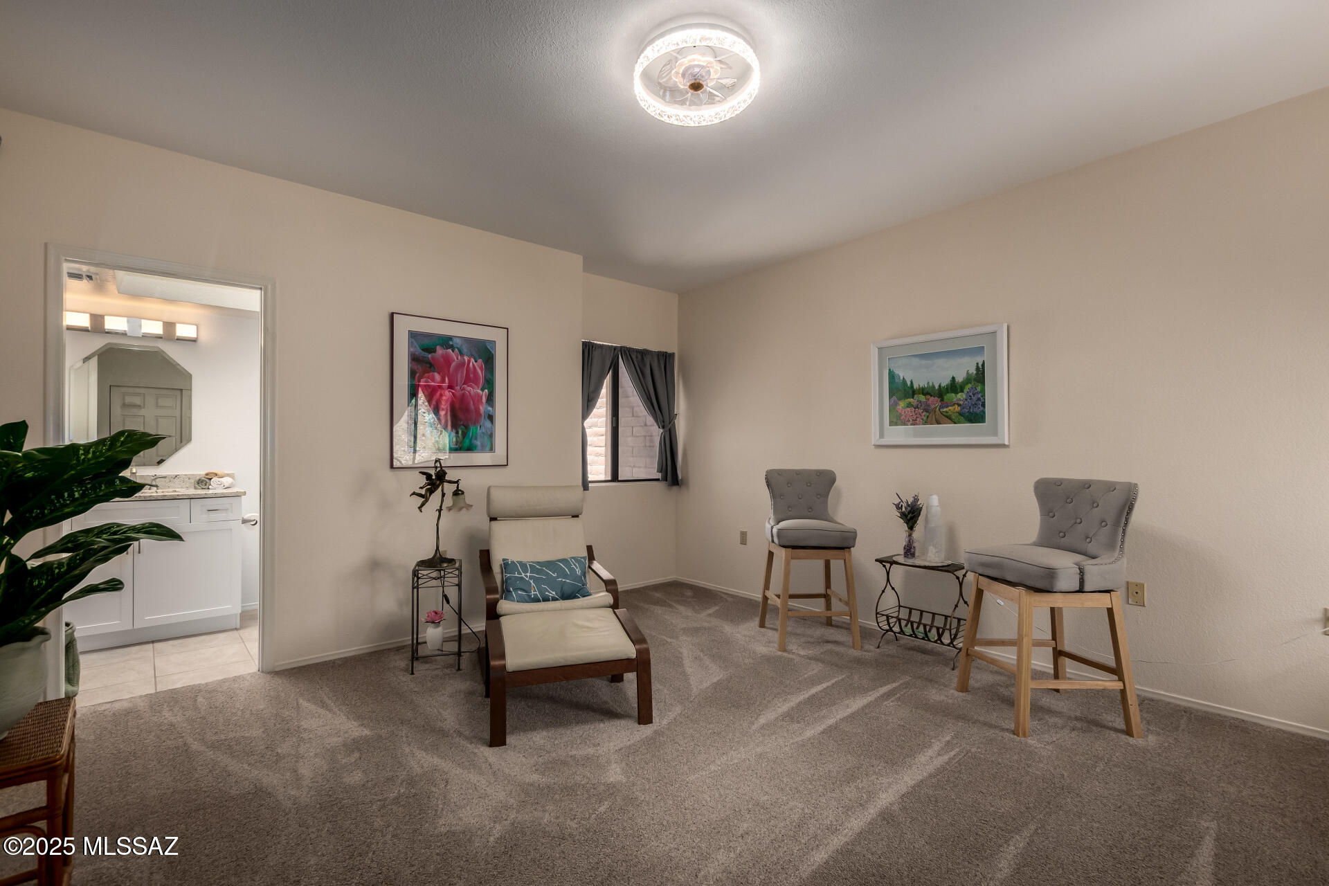 La Cholla Hills(1-313) - Residential