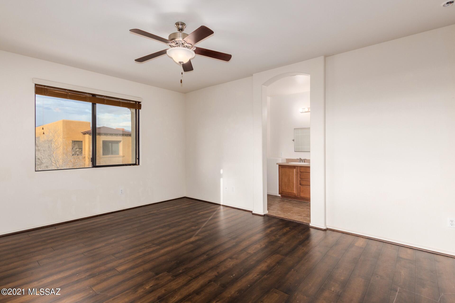 Oasis Harrison - Residential